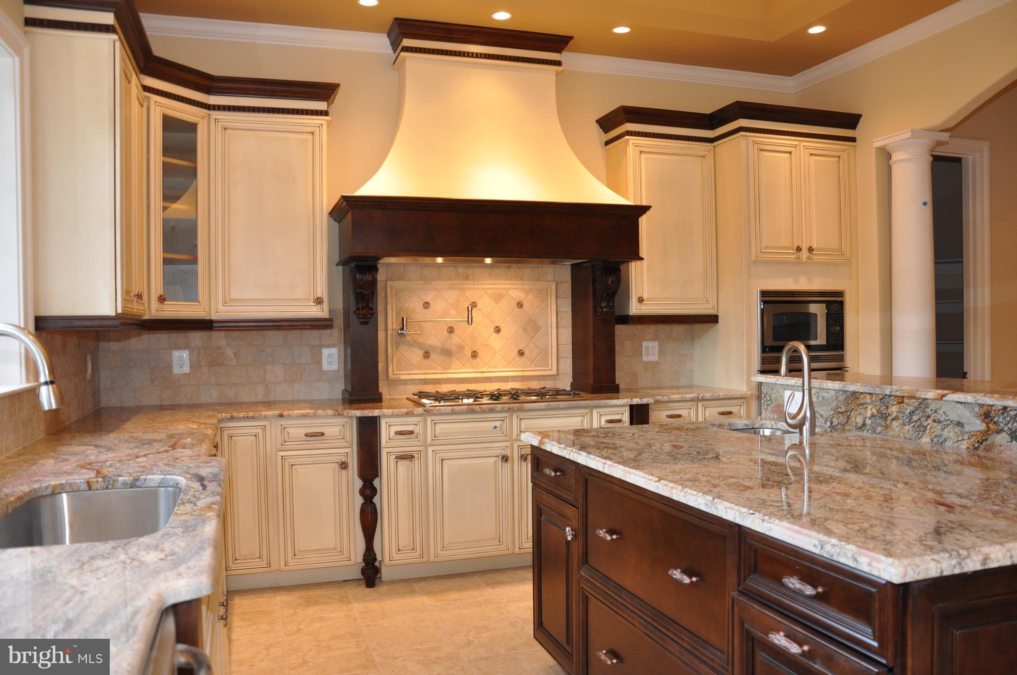 WOODHAVEN - Residential