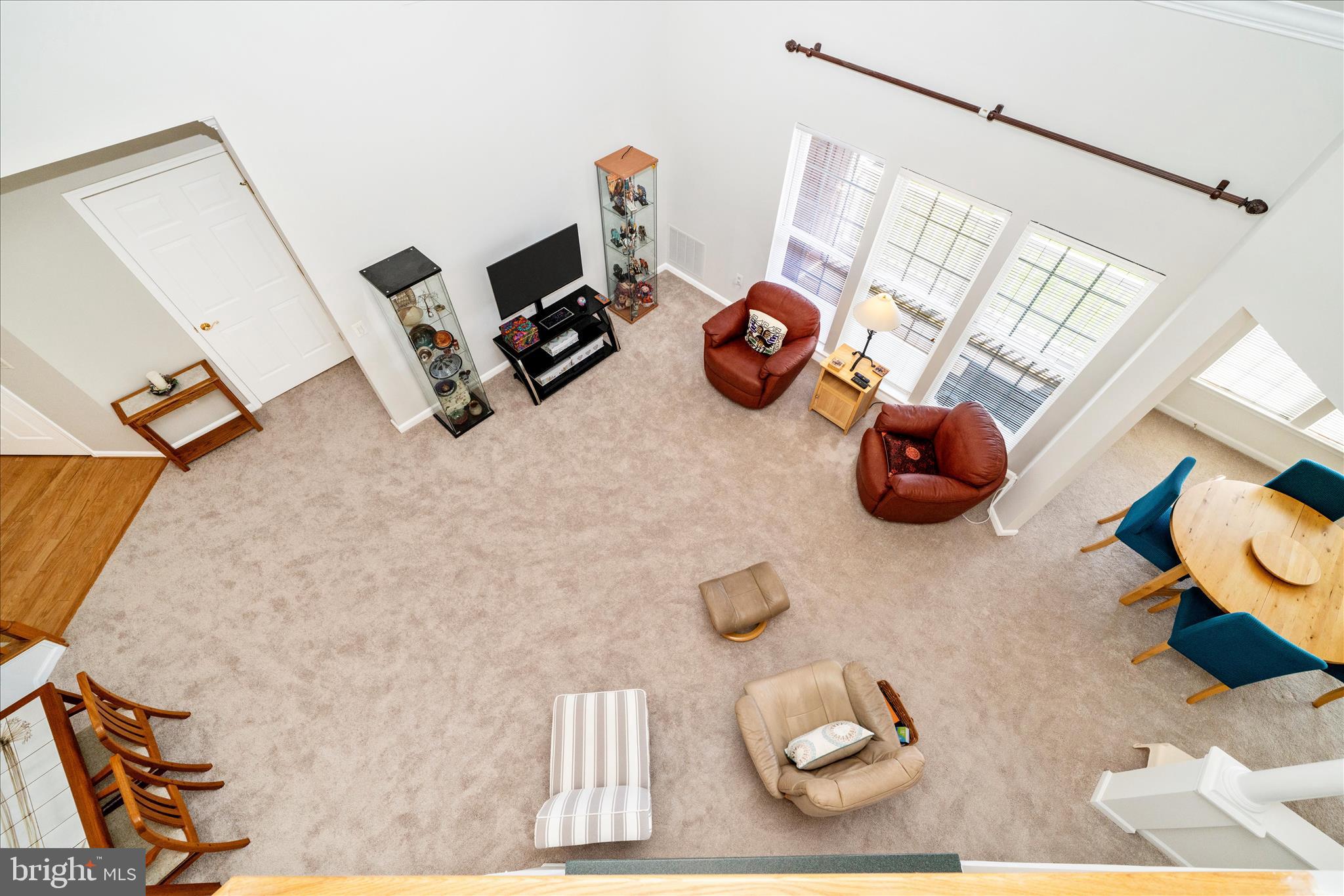 COURTYARDS AT TIMBERS - Residential