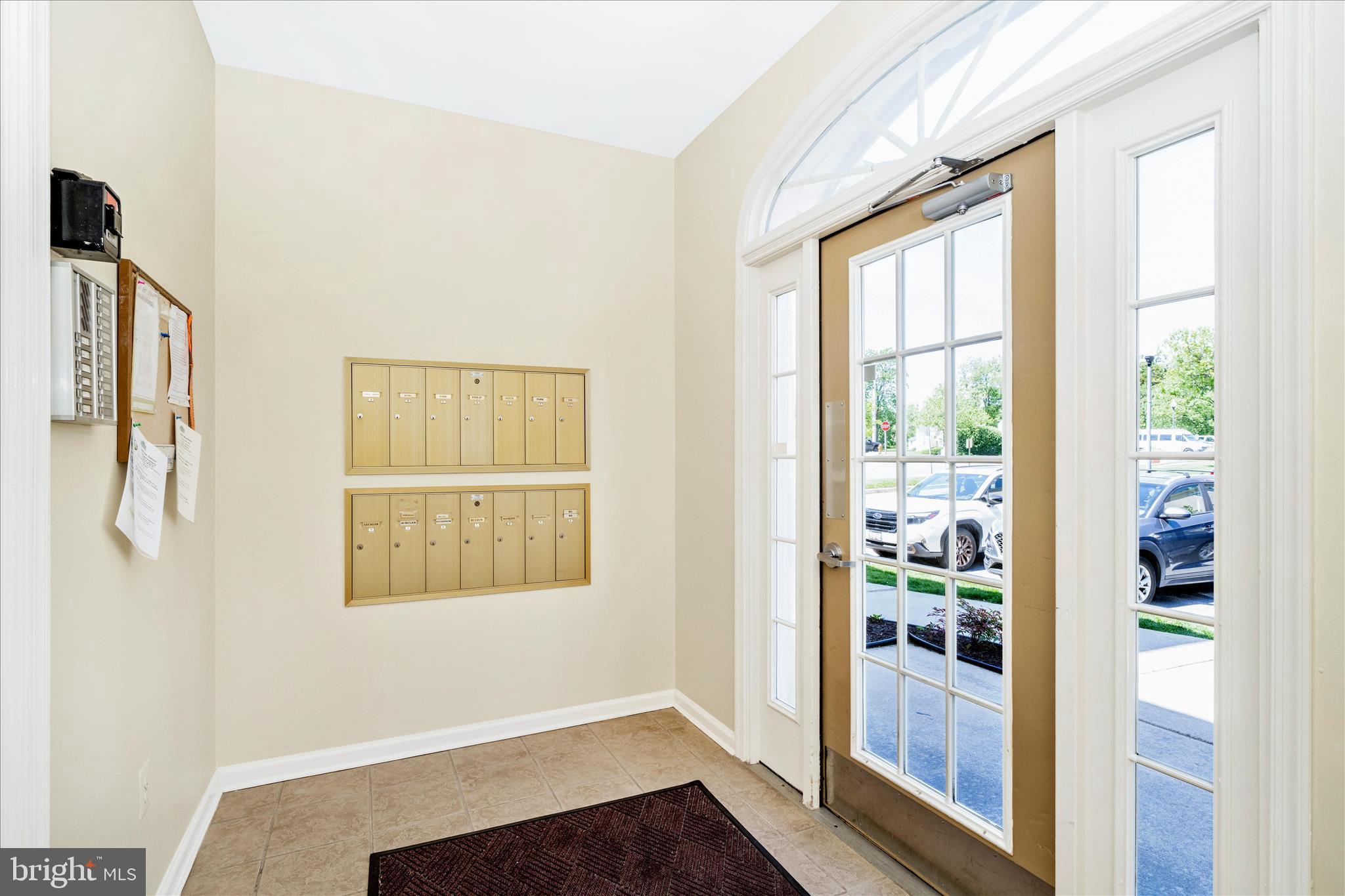 COURTYARDS AT TIMBERS - Residential