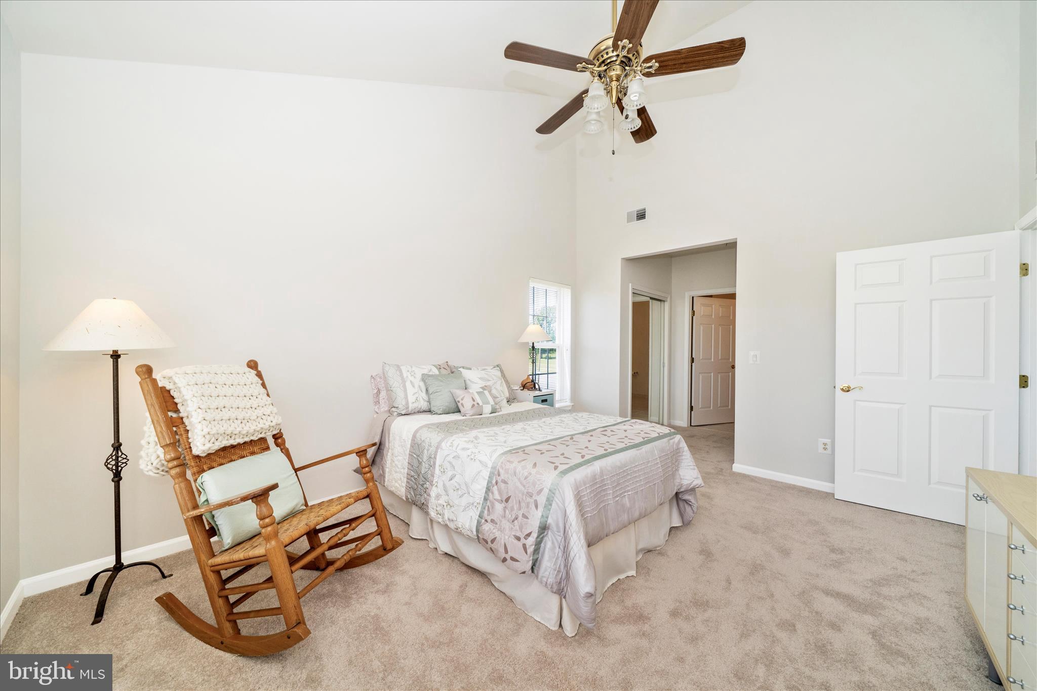 COURTYARDS AT TIMBERS - Residential