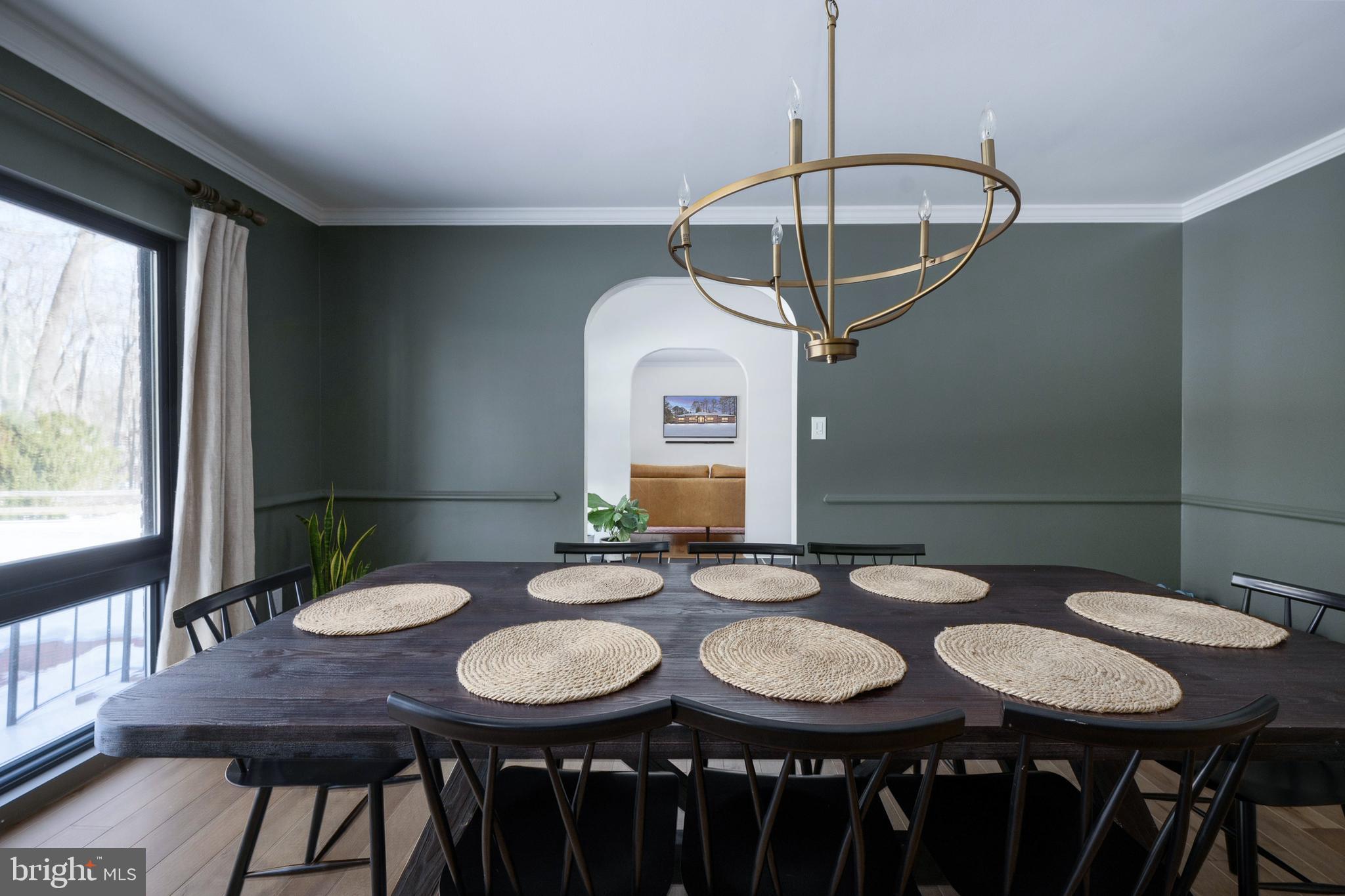 BELMONT HILLS/INGLESIDE - Residential