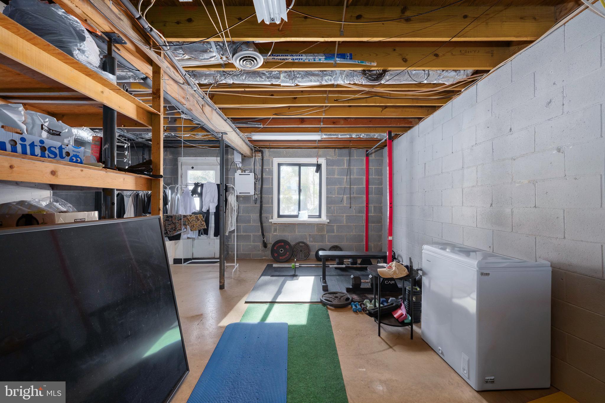 BELMONT HILLS/INGLESIDE - Residential