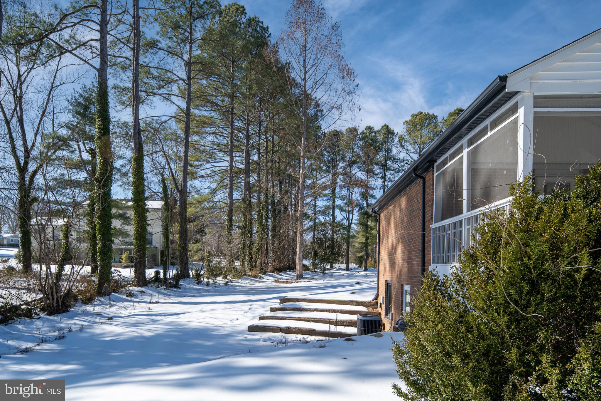 BELMONT HILLS/INGLESIDE - Residential