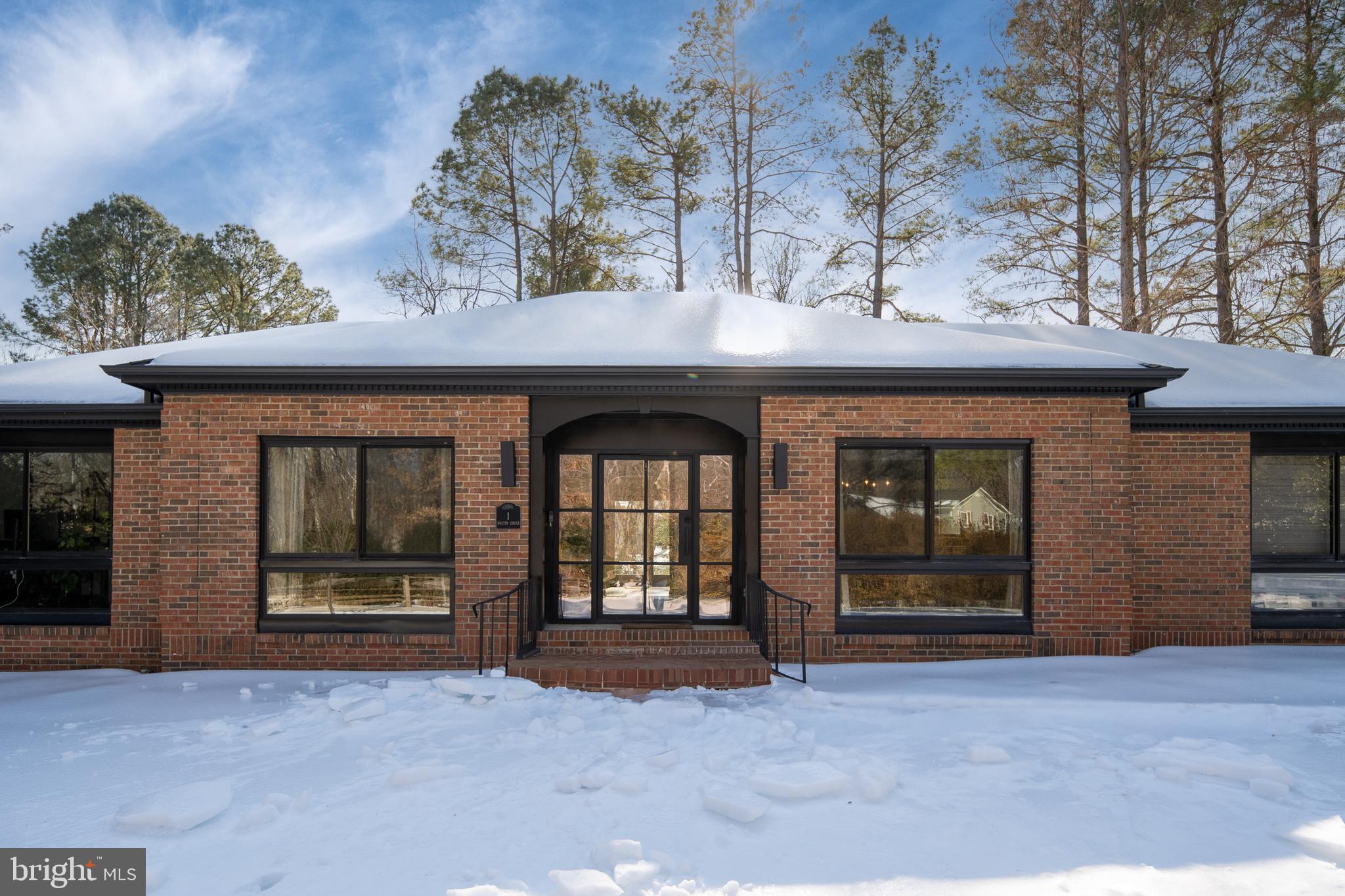 BELMONT HILLS/INGLESIDE - Residential