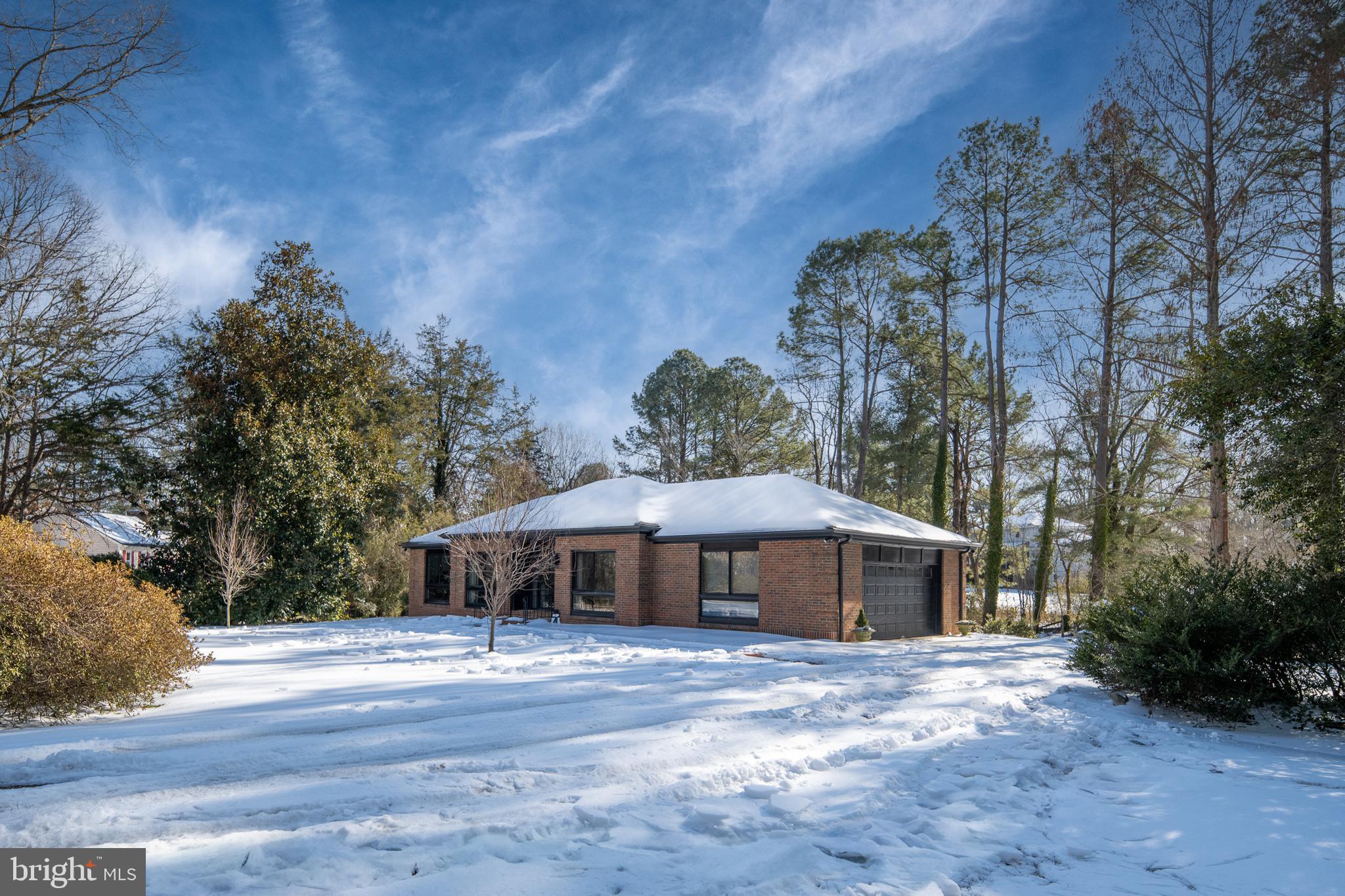 BELMONT HILLS/INGLESIDE - Residential