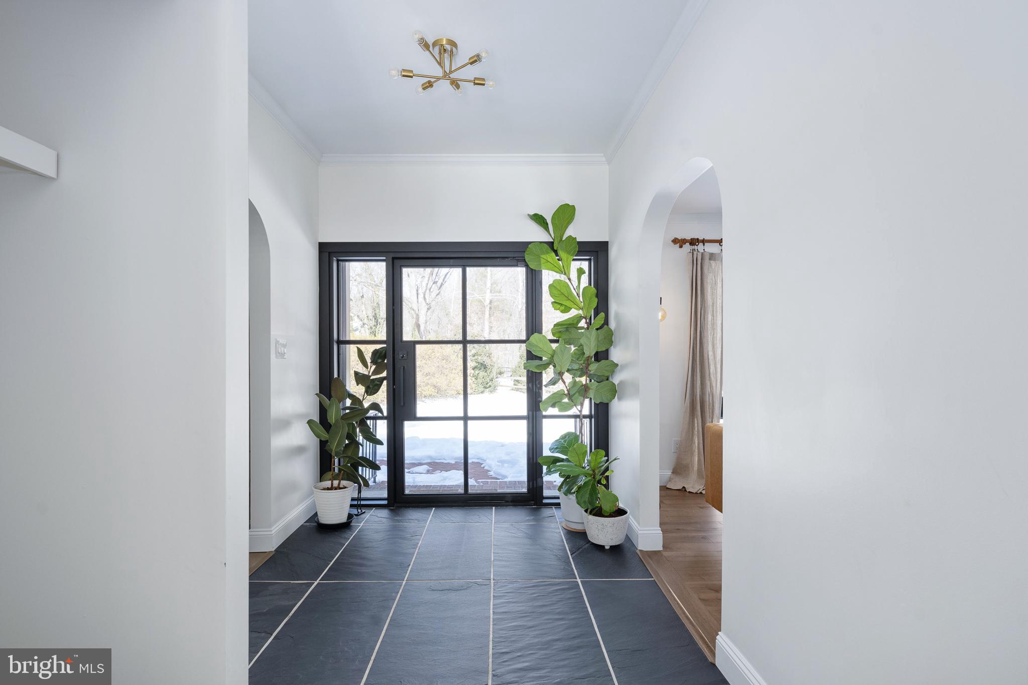 BELMONT HILLS/INGLESIDE - Residential