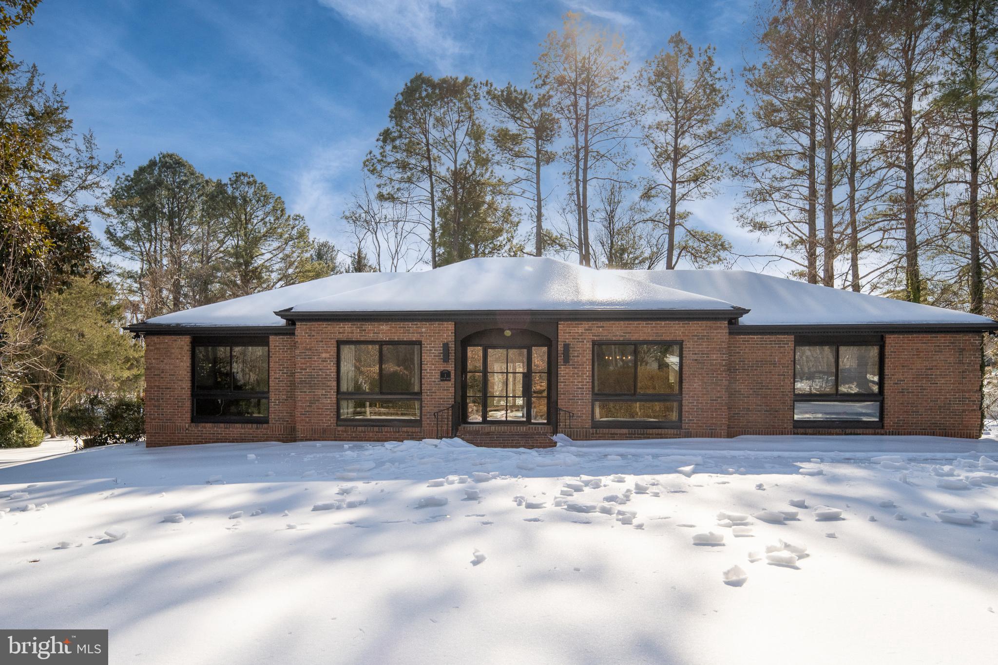 BELMONT HILLS/INGLESIDE - Residential