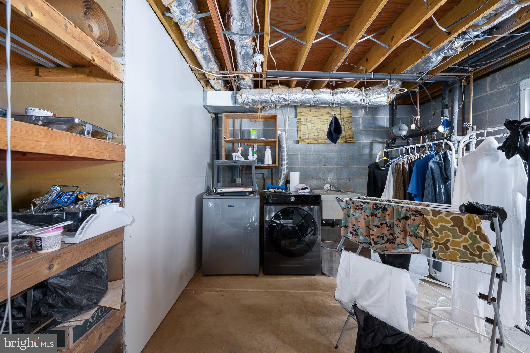 BELMONT HILLS/INGLESIDE - Residential