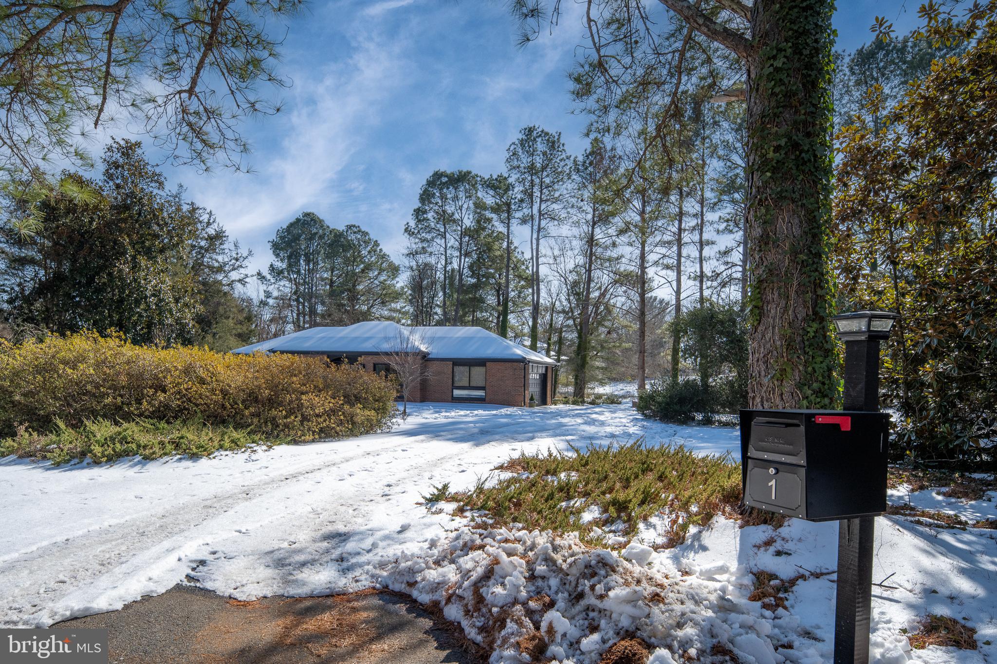 BELMONT HILLS/INGLESIDE - Residential