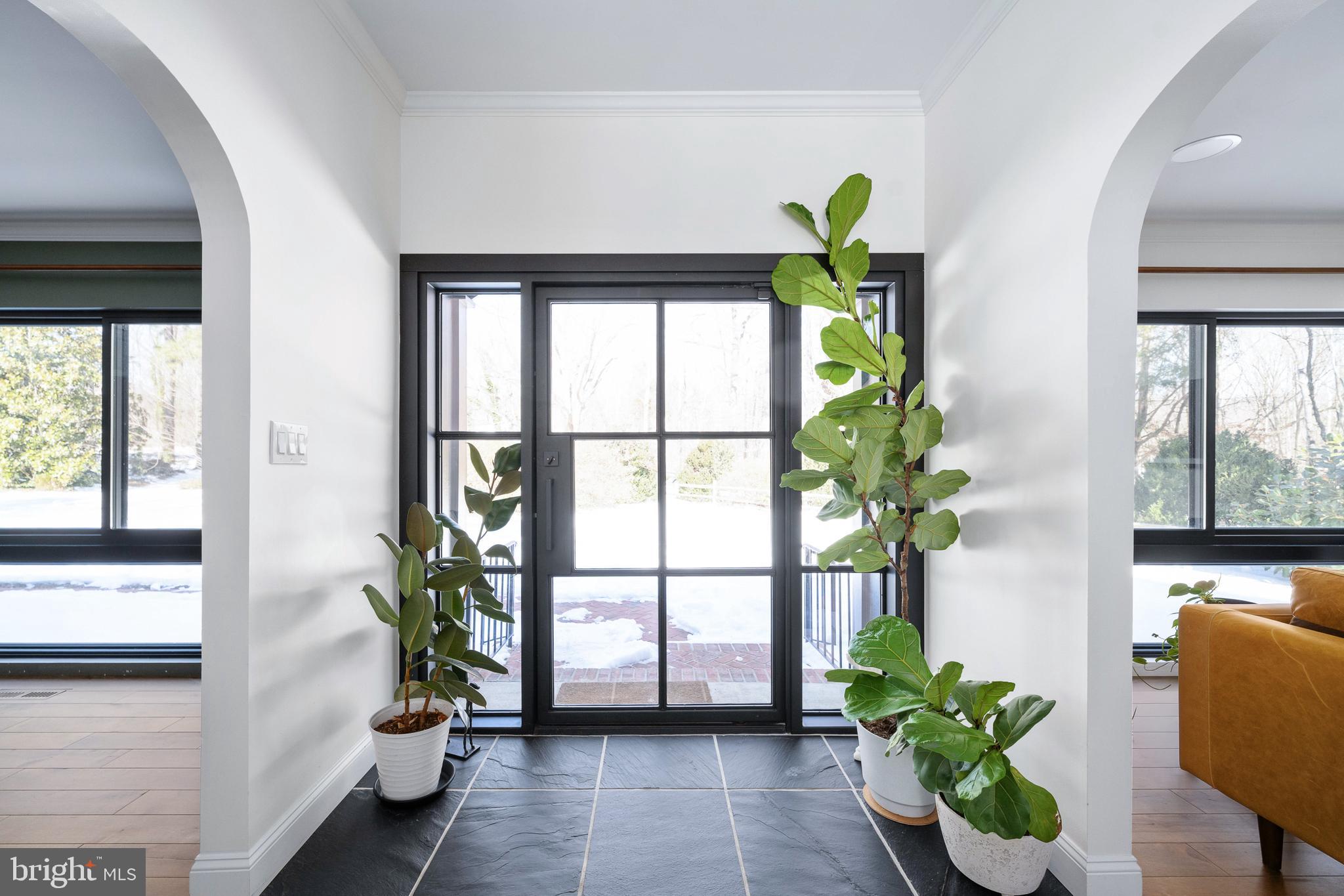 BELMONT HILLS/INGLESIDE - Residential