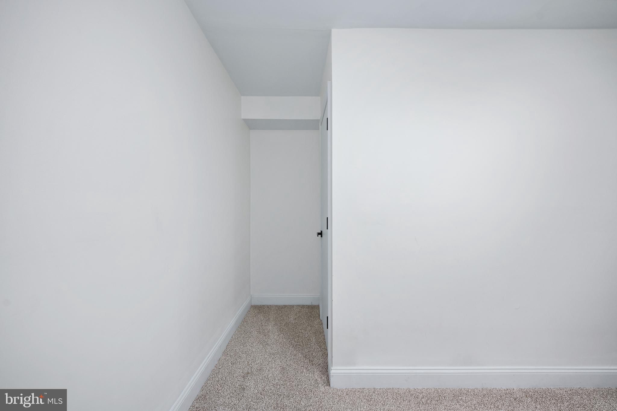 BELMONT HILLS/INGLESIDE - Residential