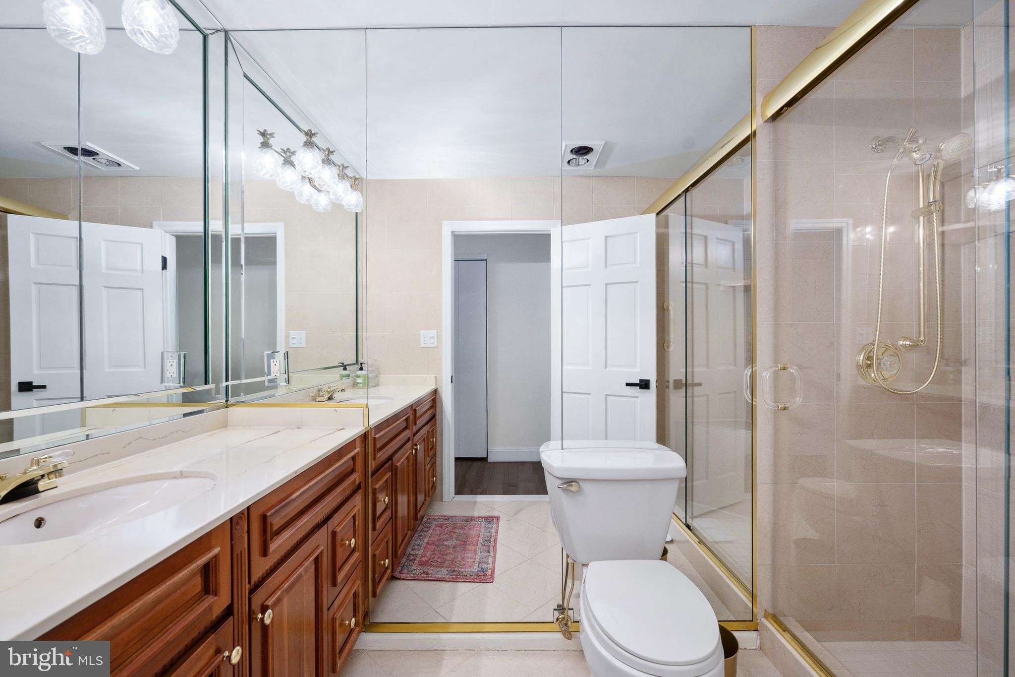 BELMONT HILLS/INGLESIDE - Residential