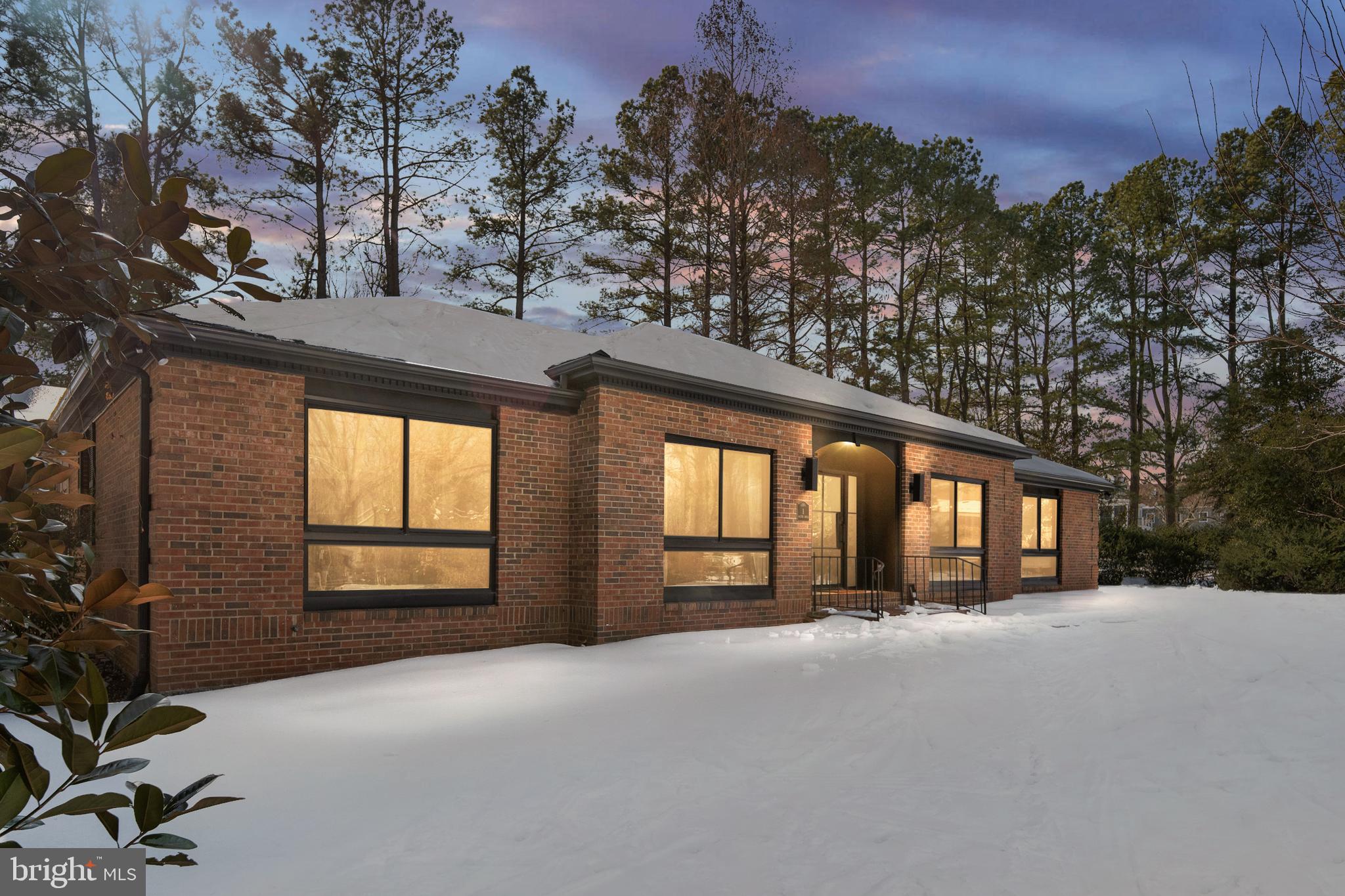 BELMONT HILLS/INGLESIDE - Residential