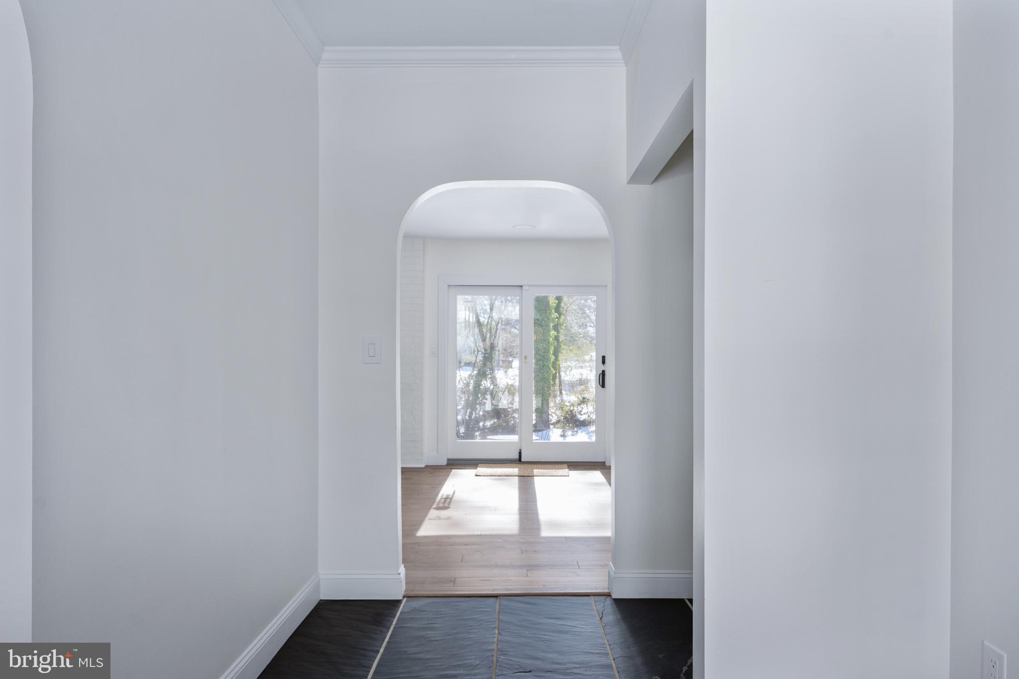 BELMONT HILLS/INGLESIDE - Residential