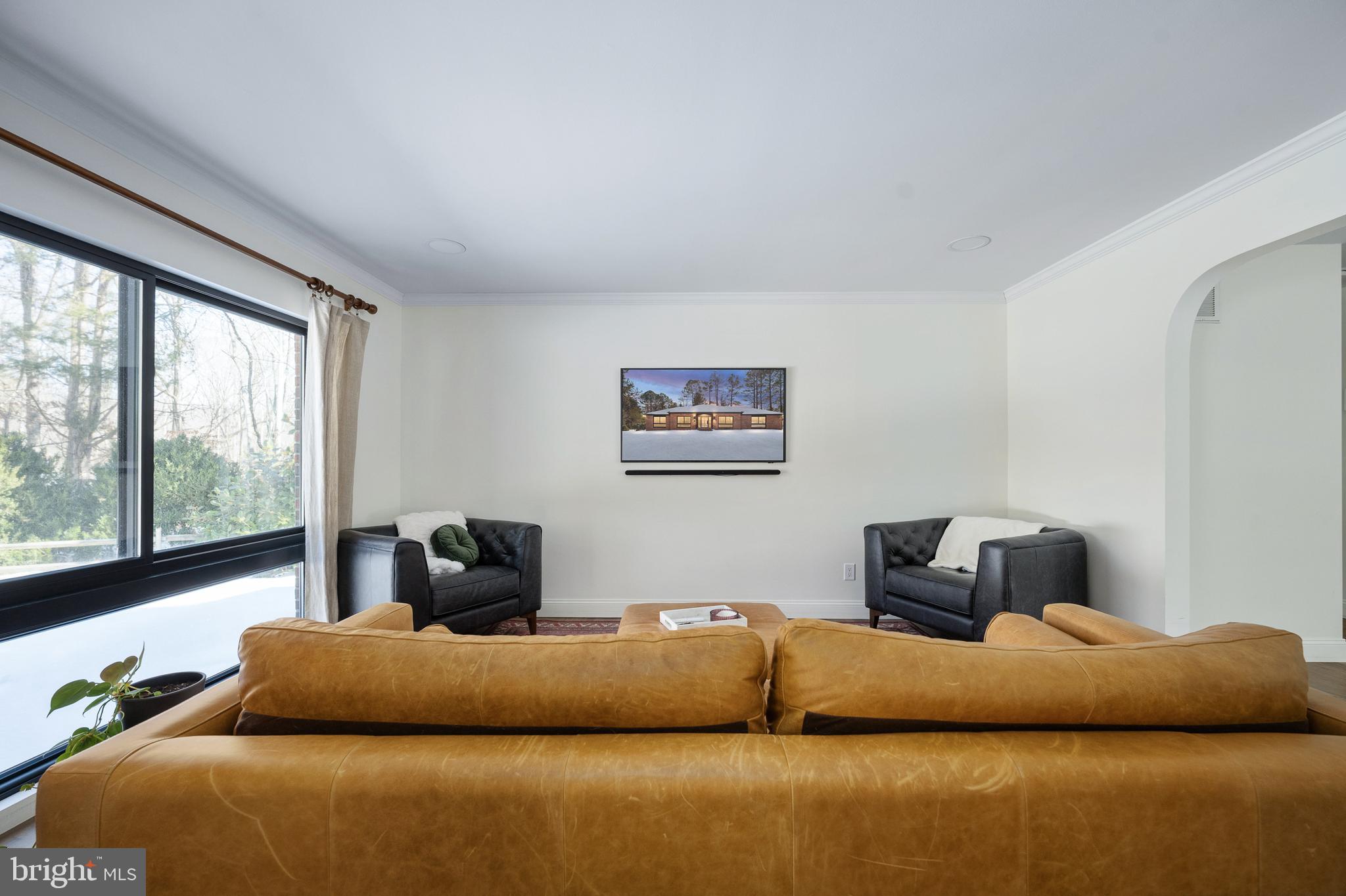 BELMONT HILLS/INGLESIDE - Residential