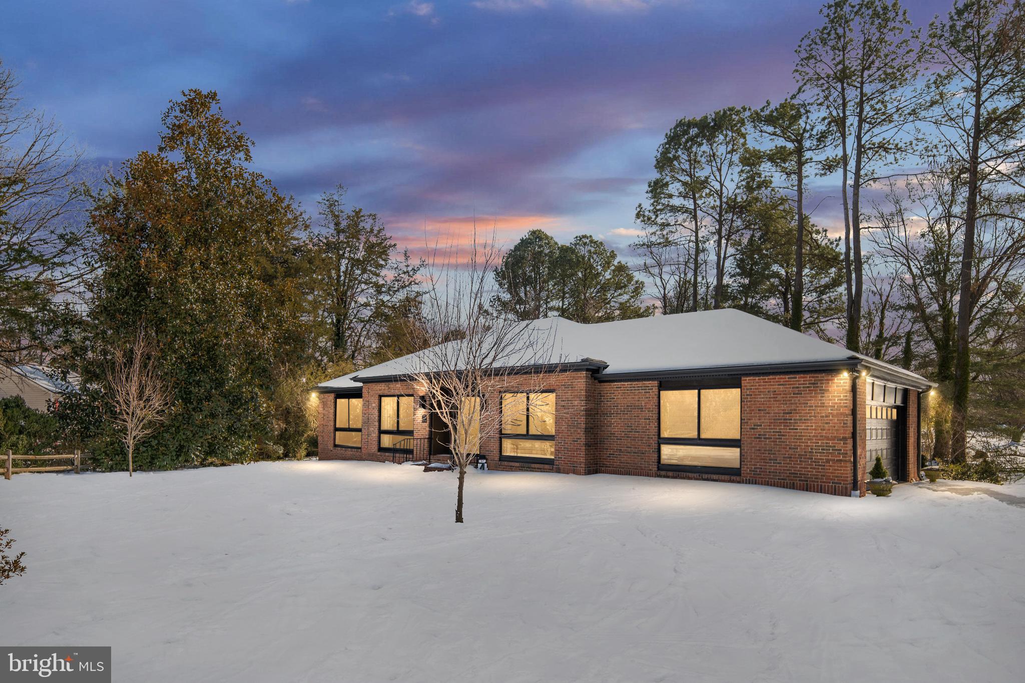 BELMONT HILLS/INGLESIDE - Residential