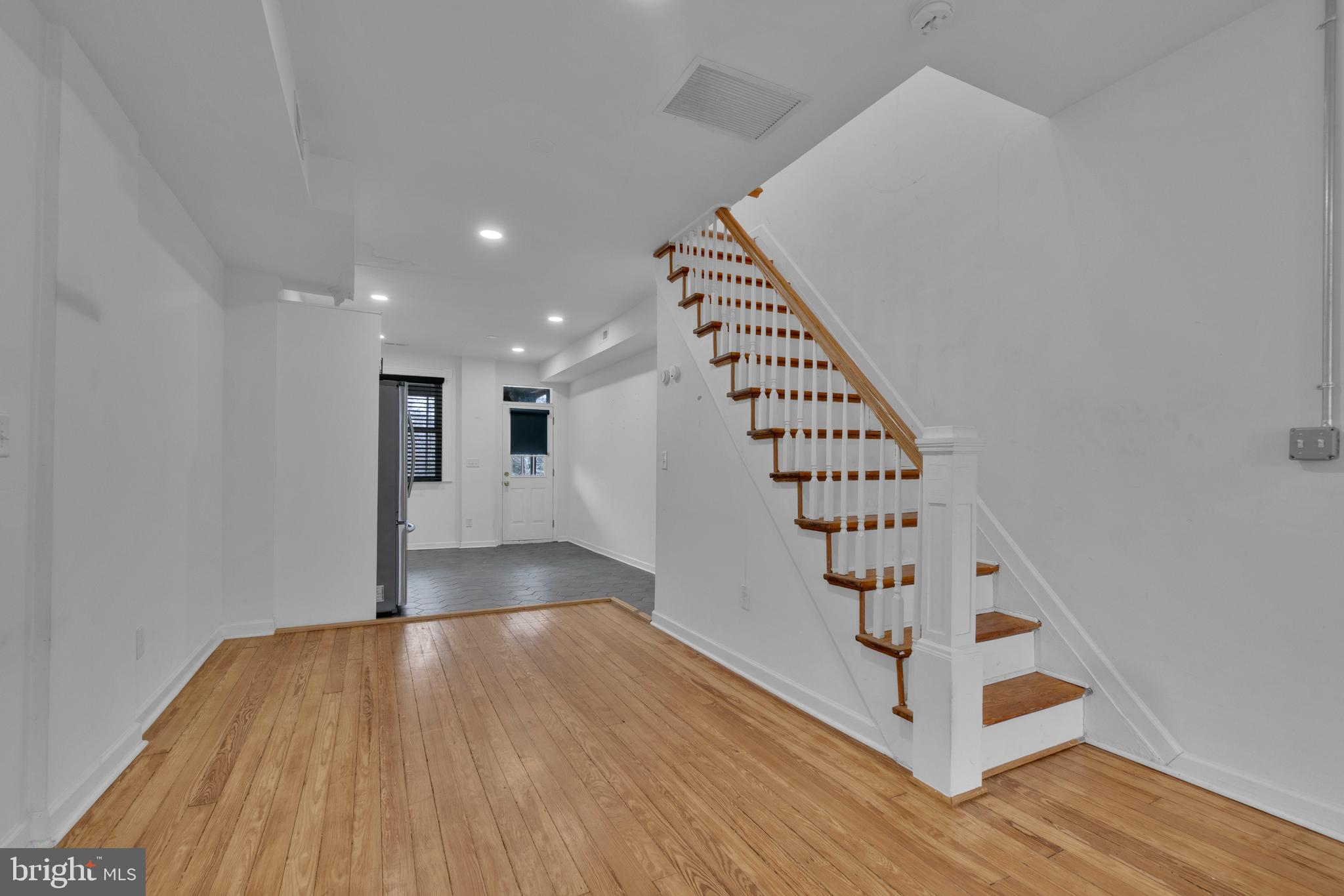 HAMPDEN HISTORIC DISTRICT - Residential