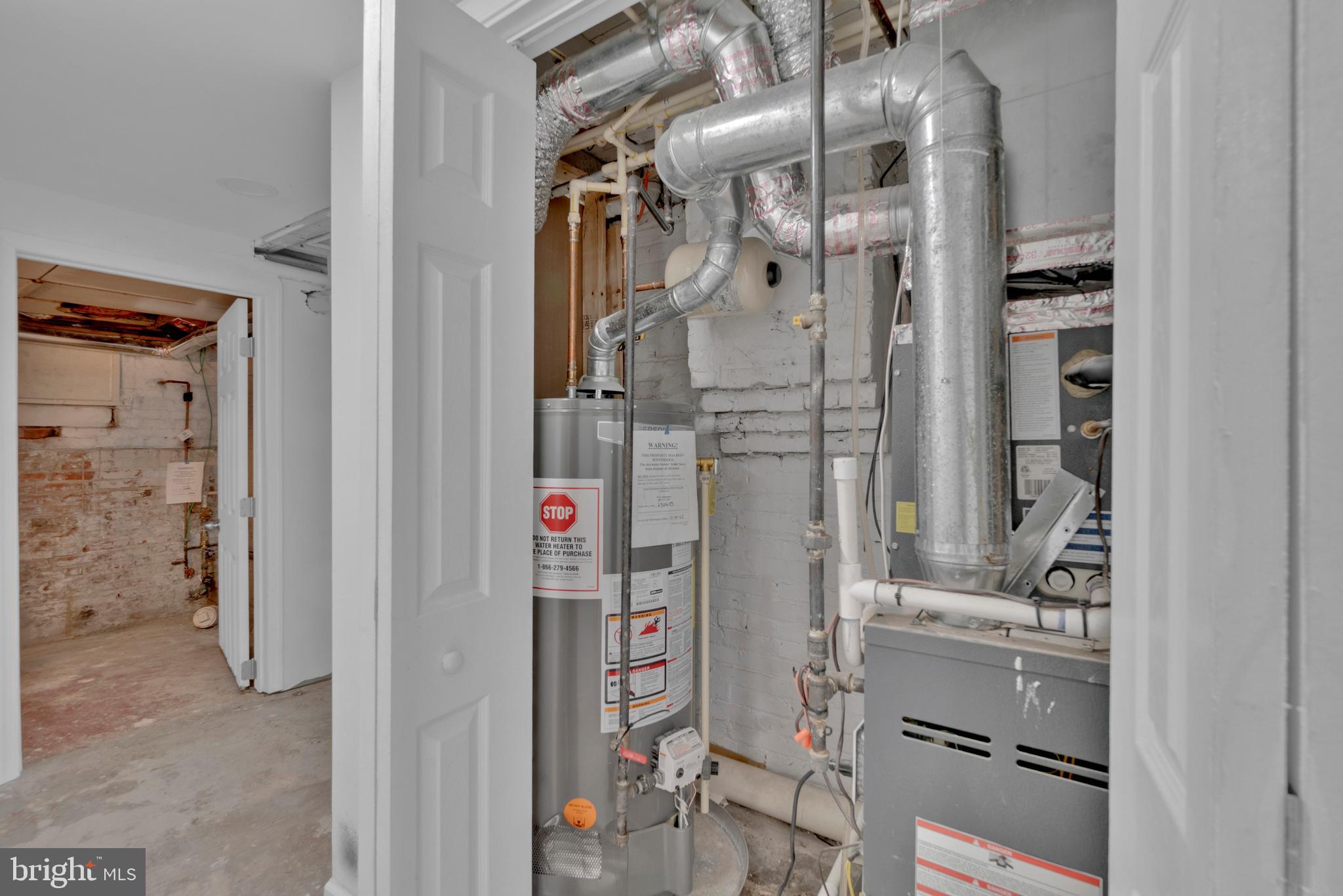 HAMPDEN HISTORIC DISTRICT - Residential