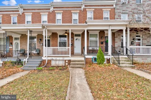 Townhouse For Sale - 613 W 33rd Street<br/> BALTIMORE, MD 21211