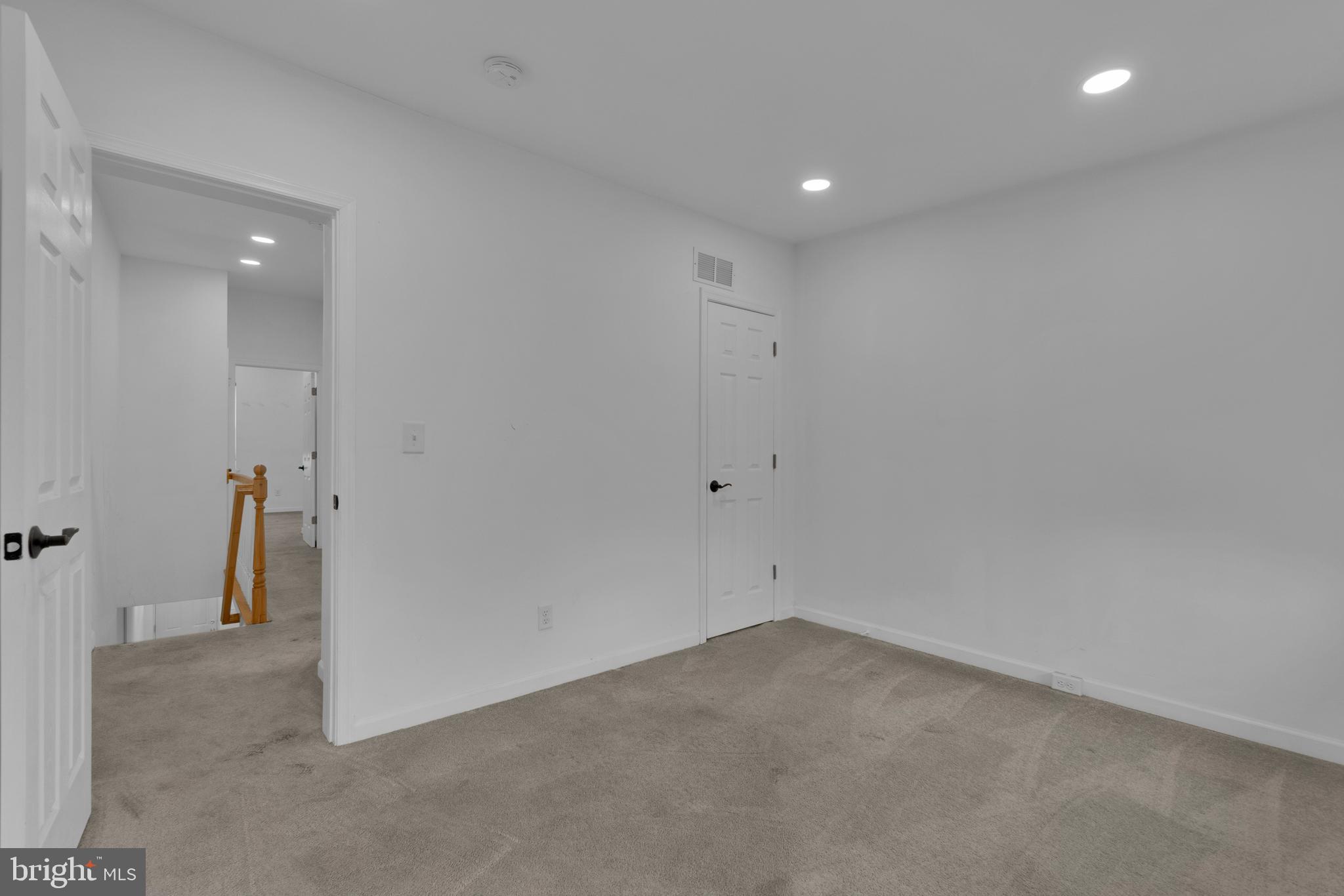 HAMPDEN HISTORIC DISTRICT - Residential