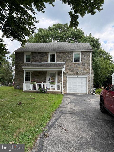 Homes For Sale - 23 W Woodland Avenue<br/> SPRINGFIELD, PA 19064