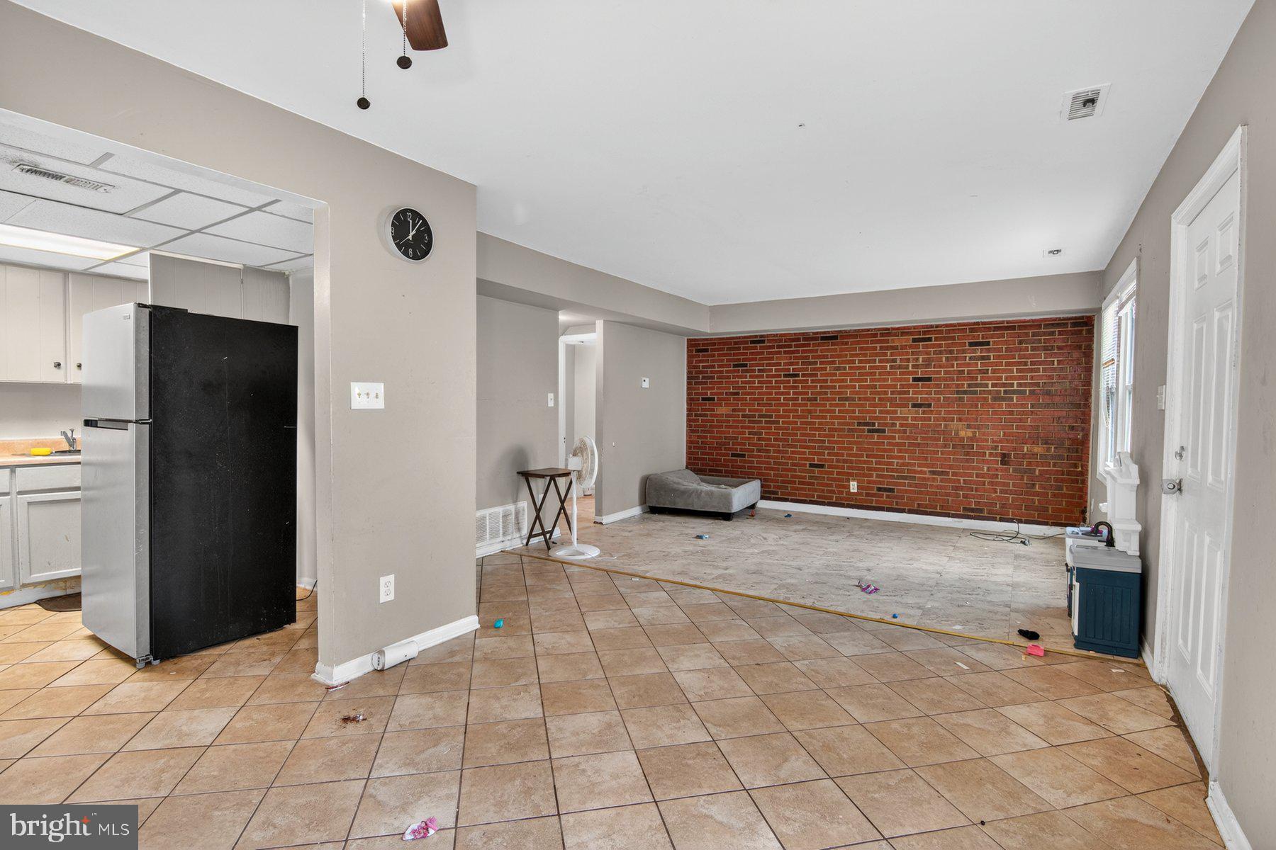 814 WINDSTREAM WAY C 814-C