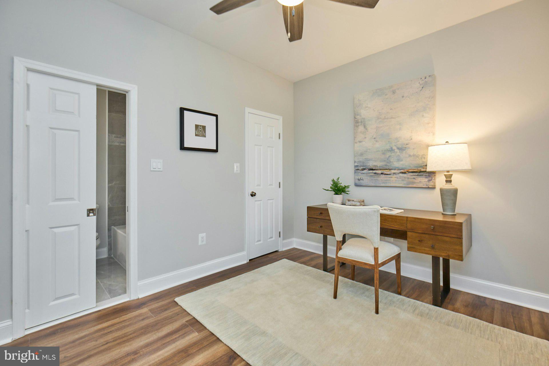 PARKLAWN - Residential