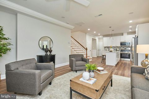 6323 EVERGLADES DRIVE ALEXANDRIA VA 22312