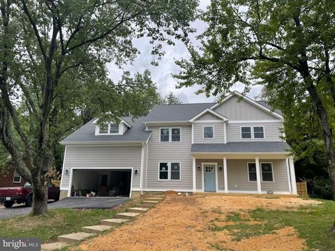 6323 EVERGLADES DRIVE ALEXANDRIA VA 22312