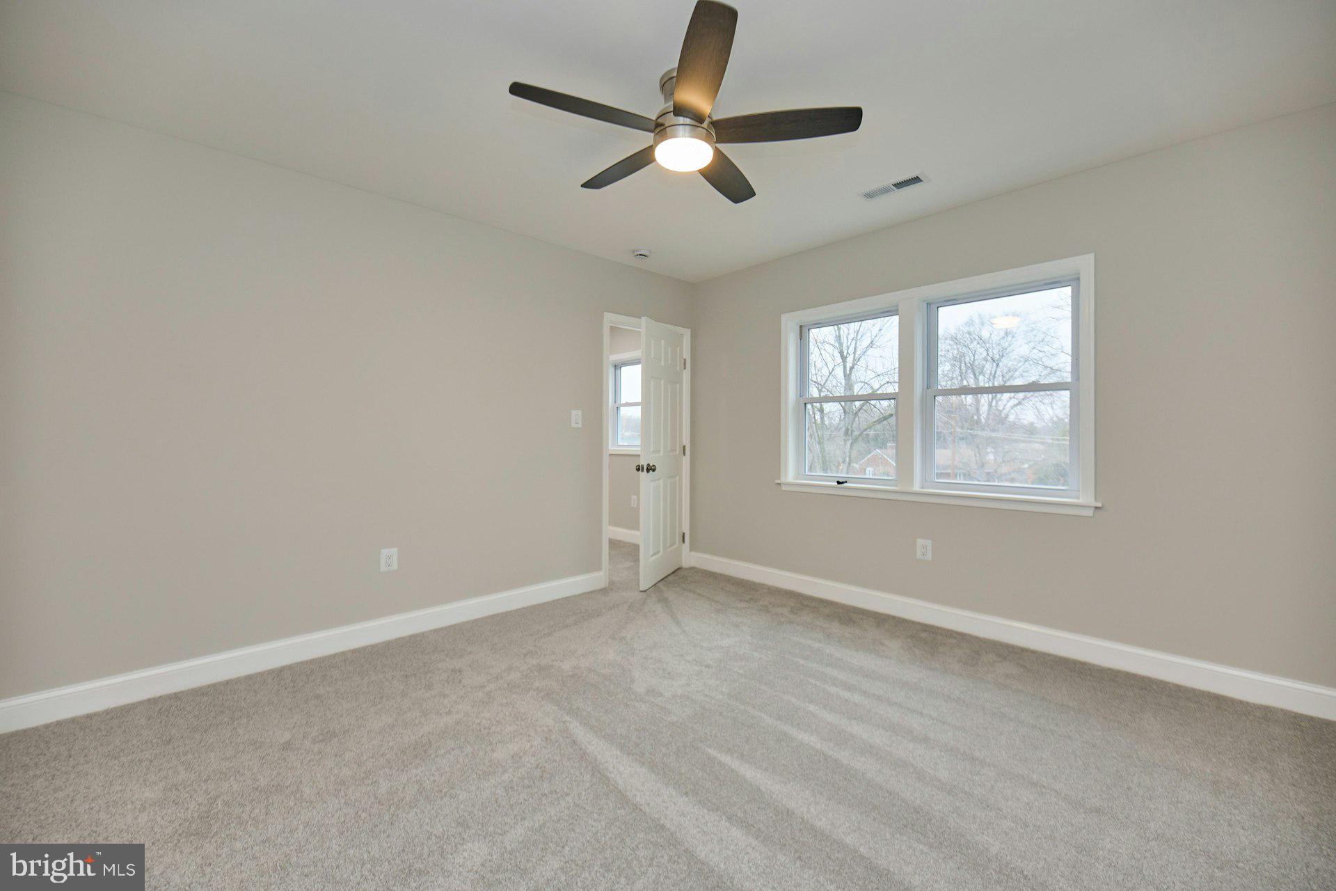 PARKLAWN - Residential