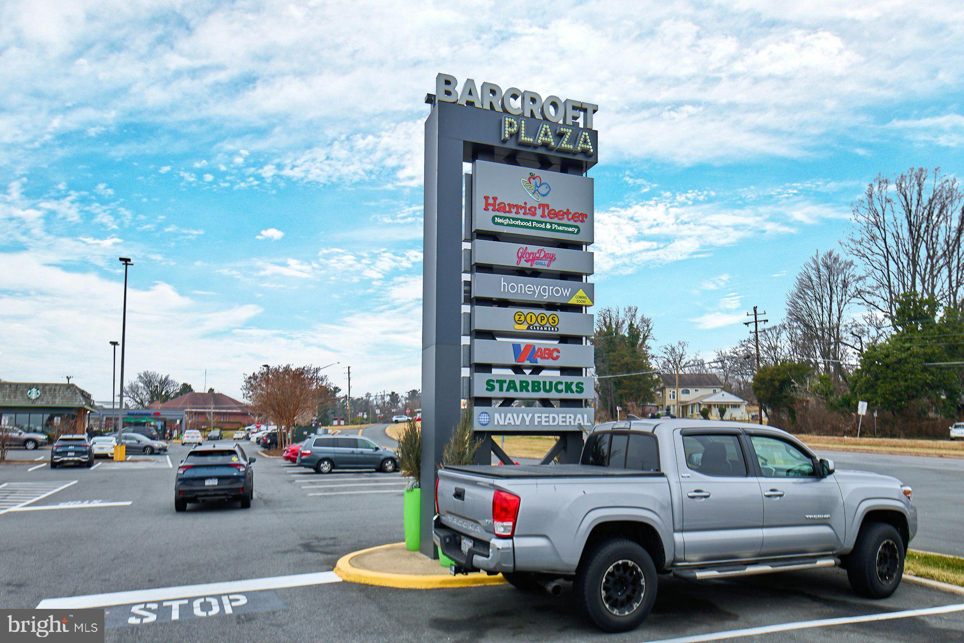 PARKLAWN - Residential