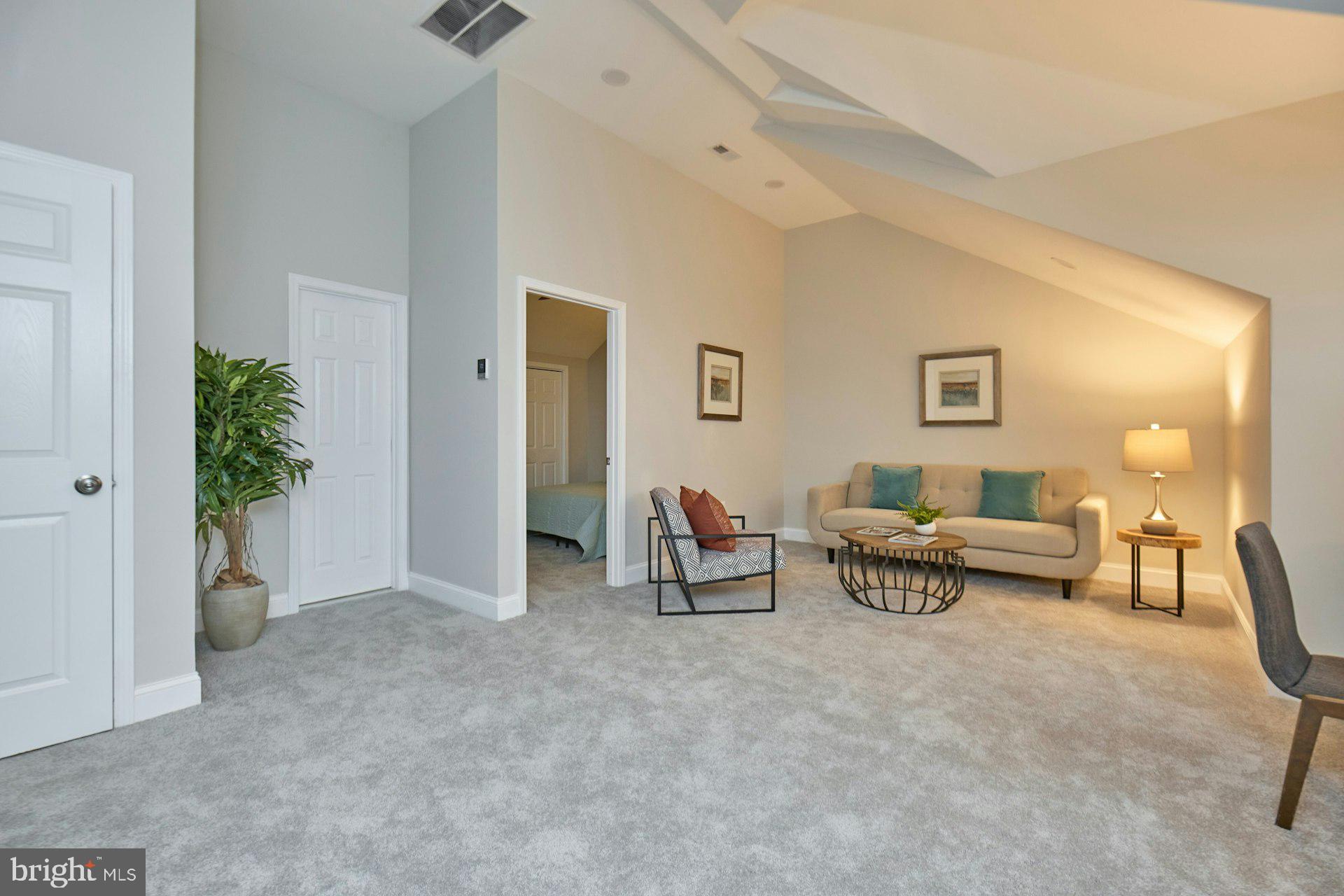 PARKLAWN - Residential