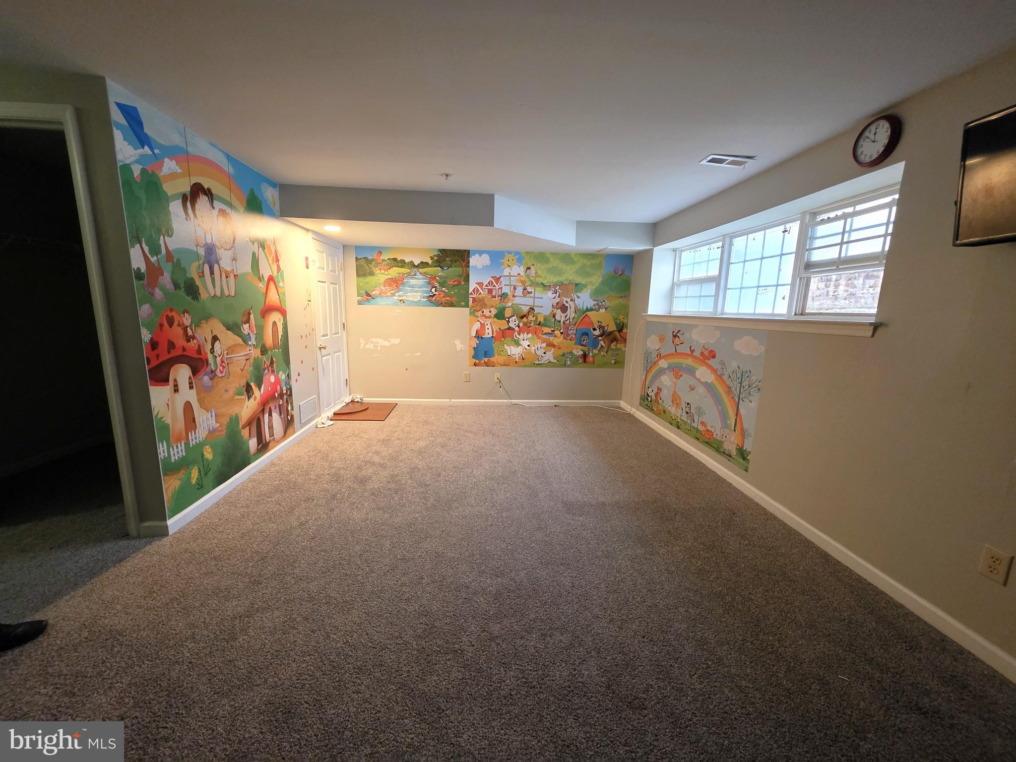 GLENN ROSE - Residential Lease