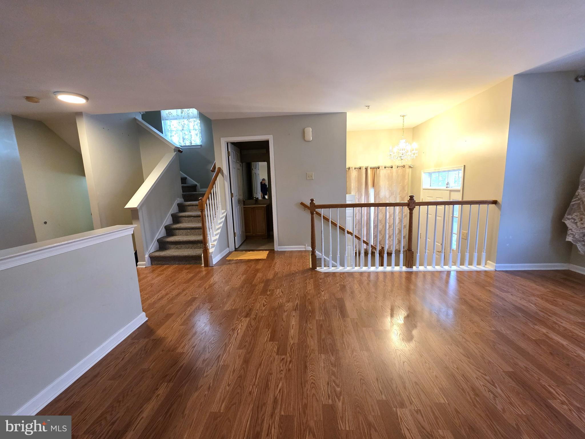 GLENN ROSE - Residential Lease