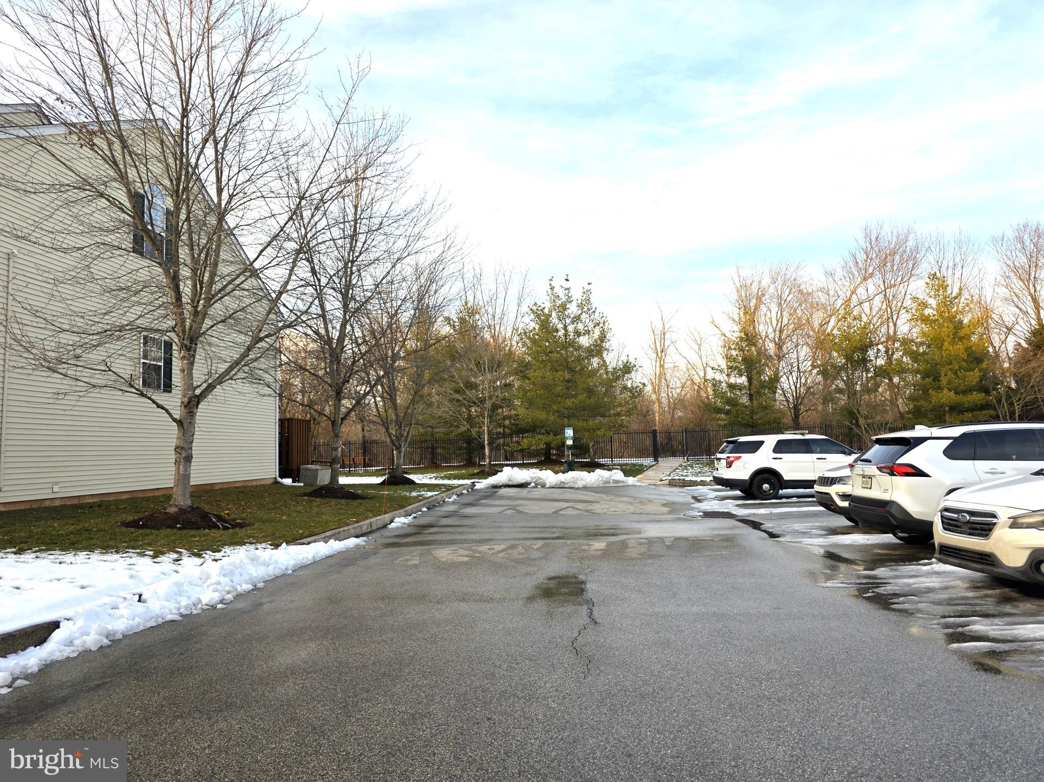 GLENN ROSE - Residential Lease