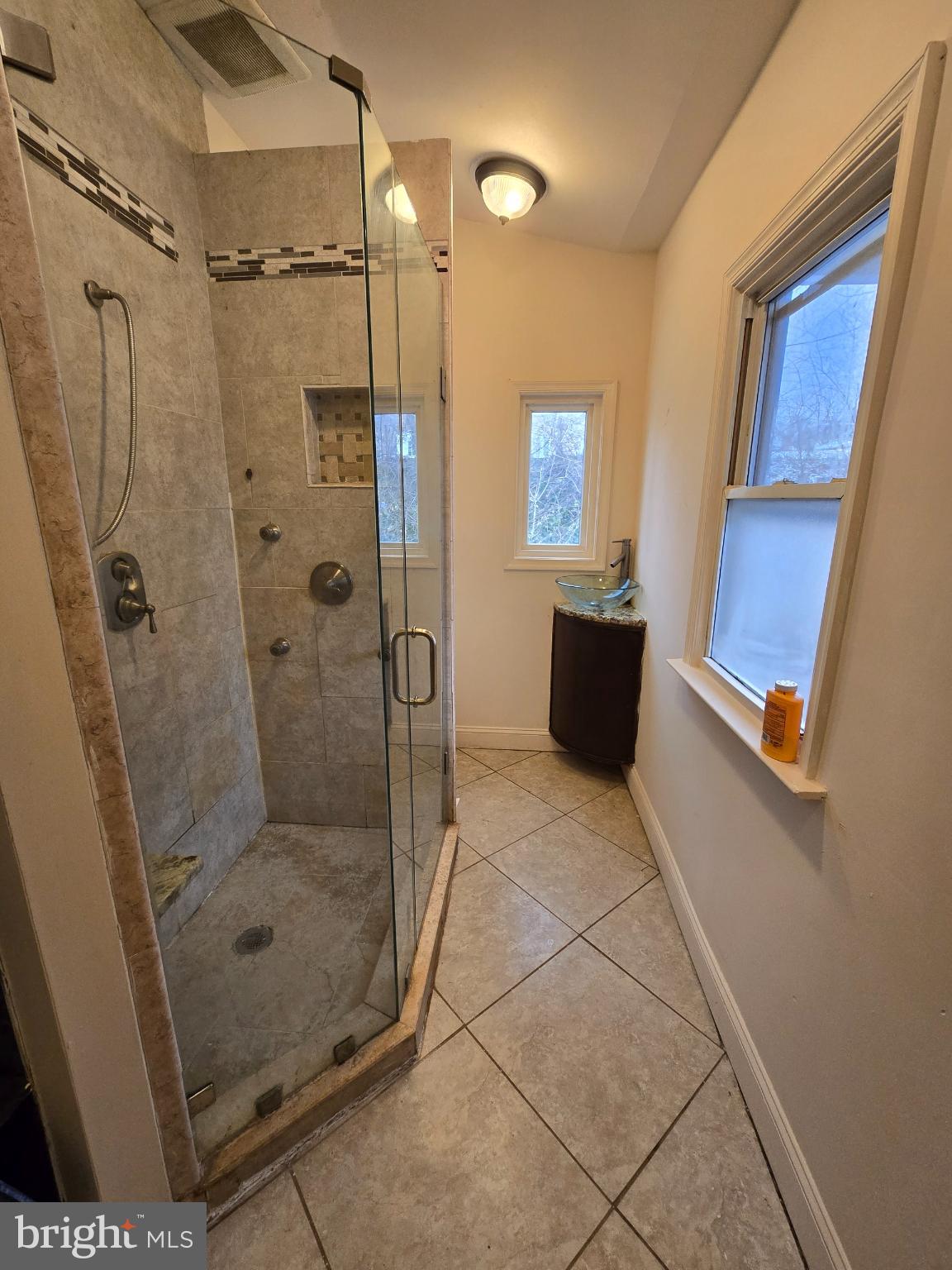 COTTAGE CITY - Residential