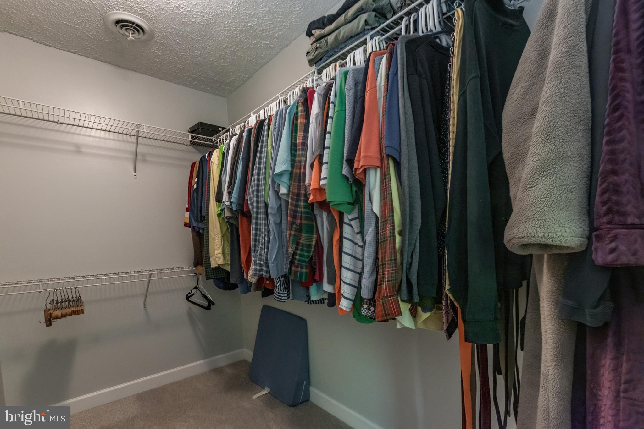 SOUTHRIDGE - Residential