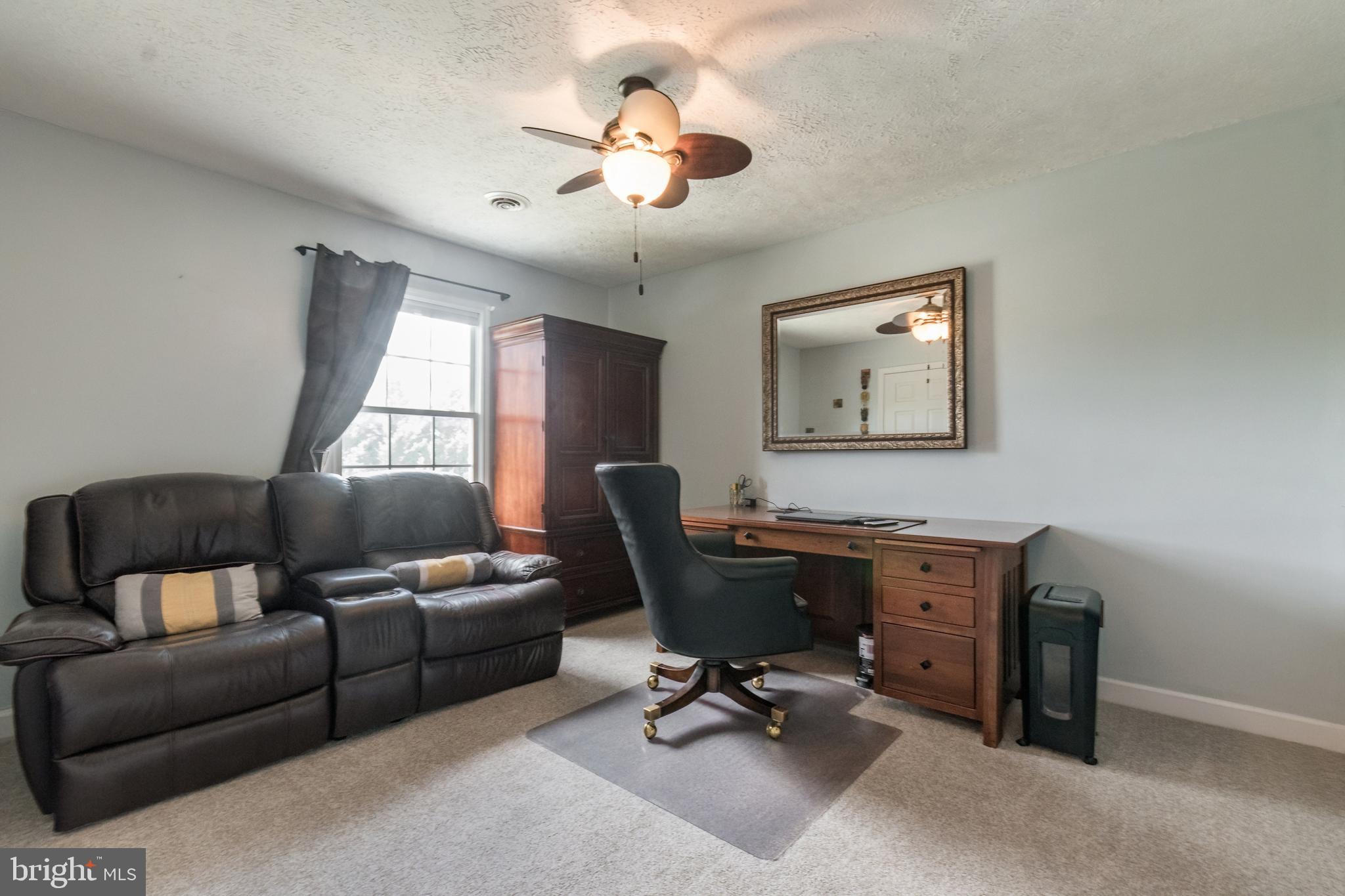 SOUTHRIDGE - Residential