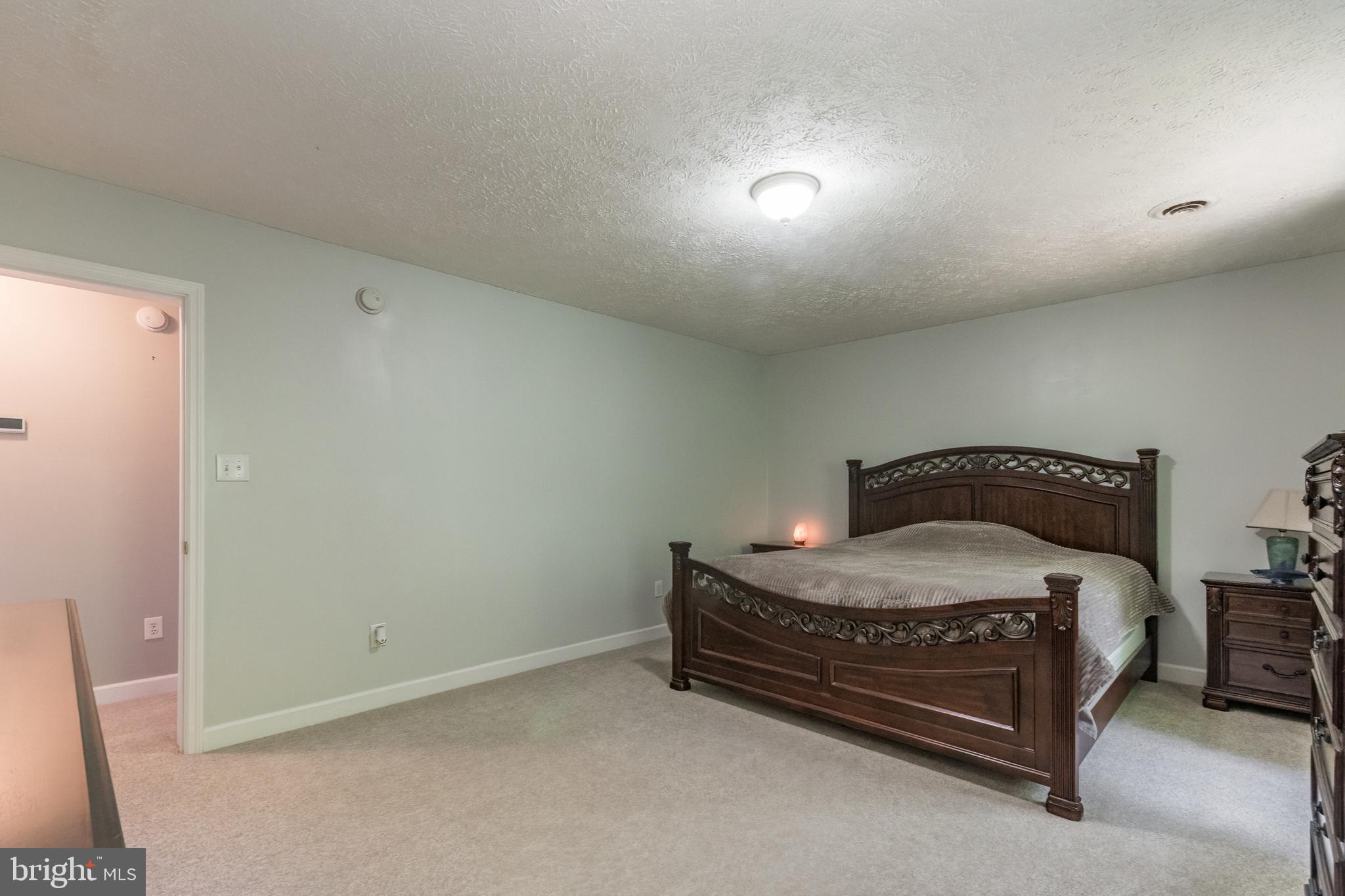 SOUTHRIDGE - Residential