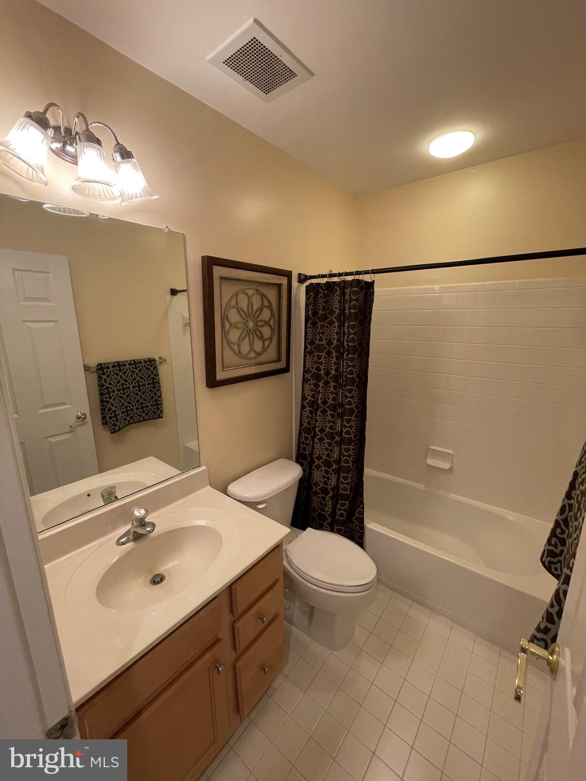 RESIDENCES AT FAIR CHASE - Residential Lease