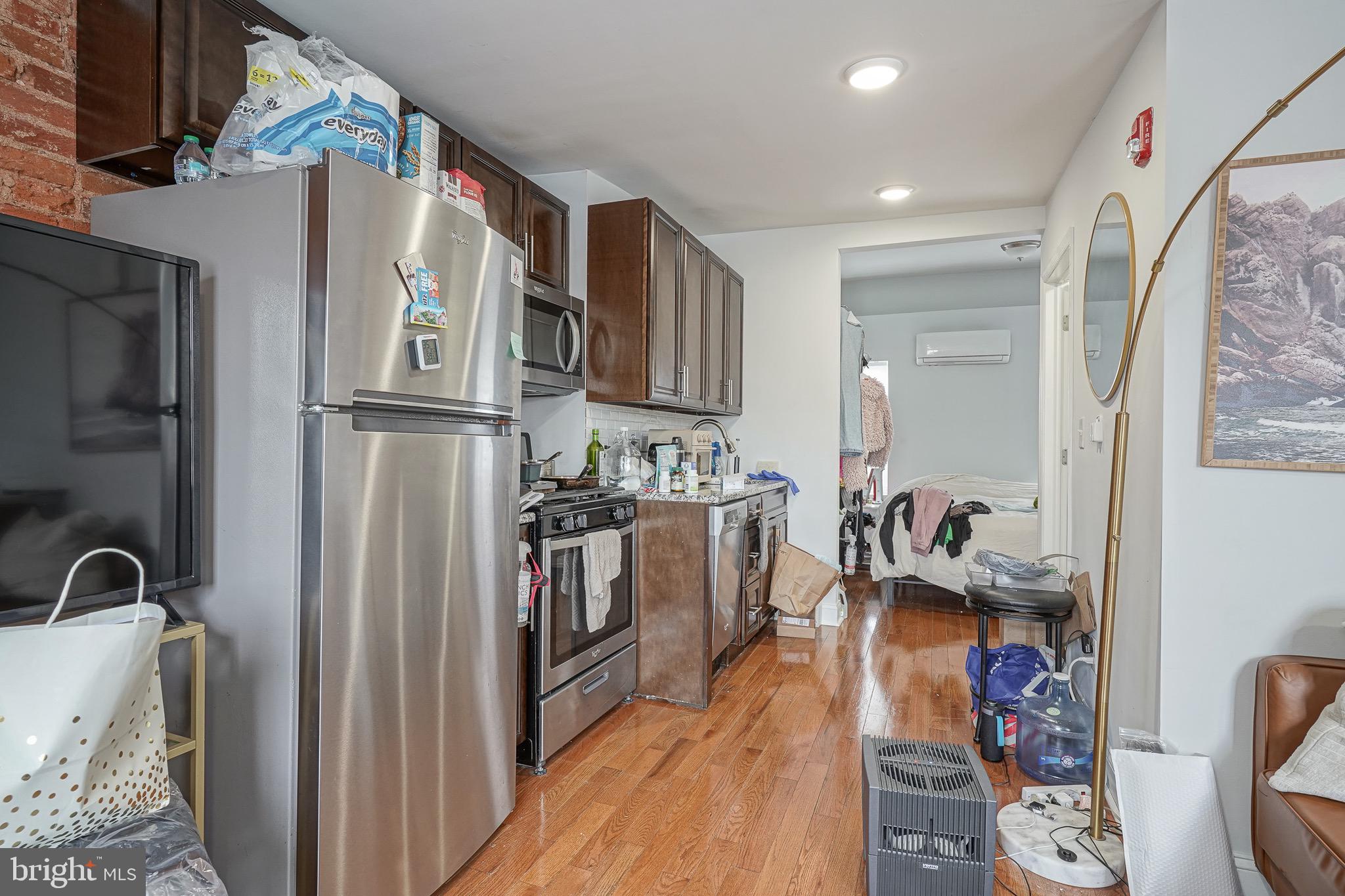 FRANCISVILLE - Residential Income