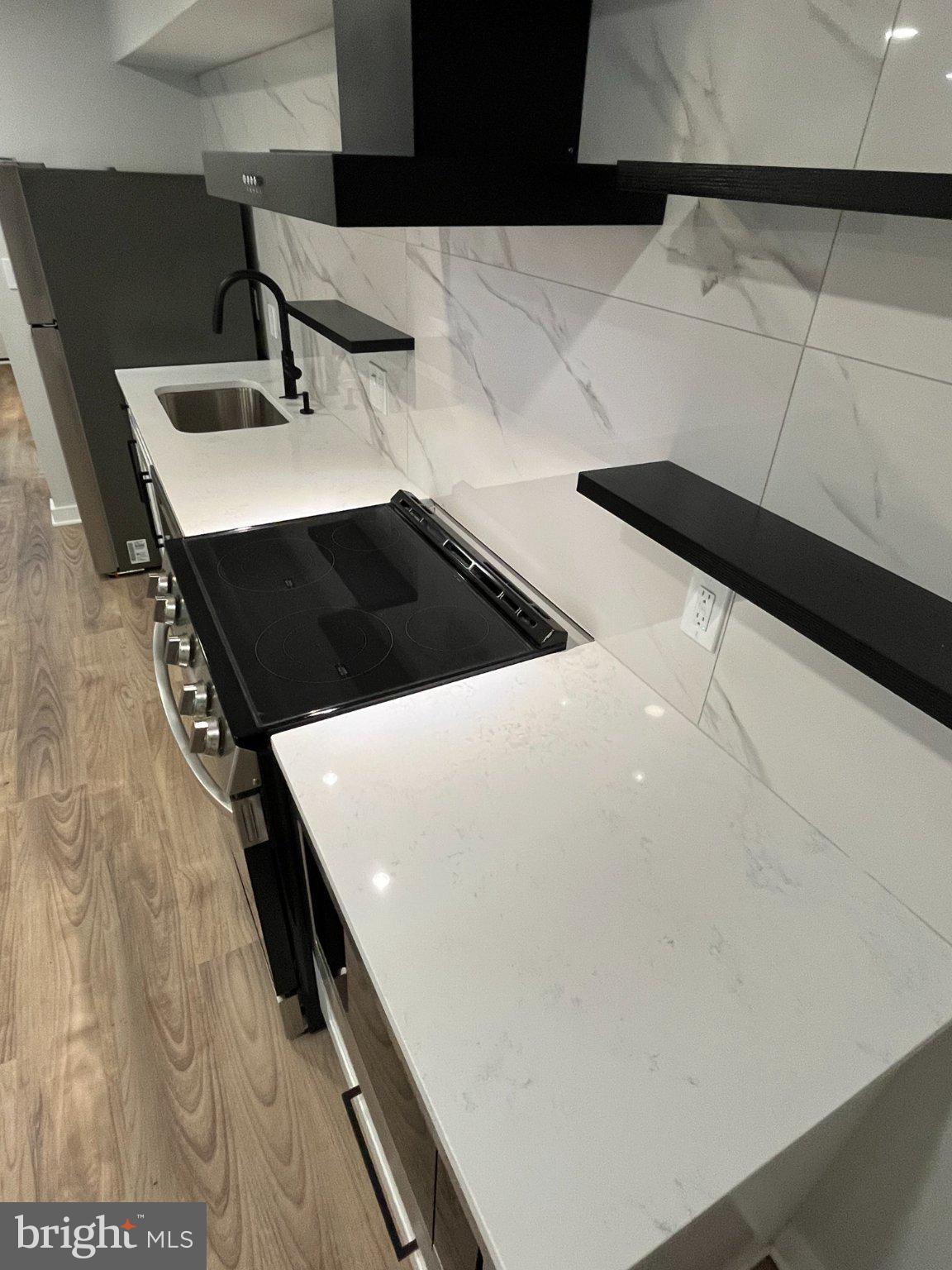 327 WHITTIER STREET NW B