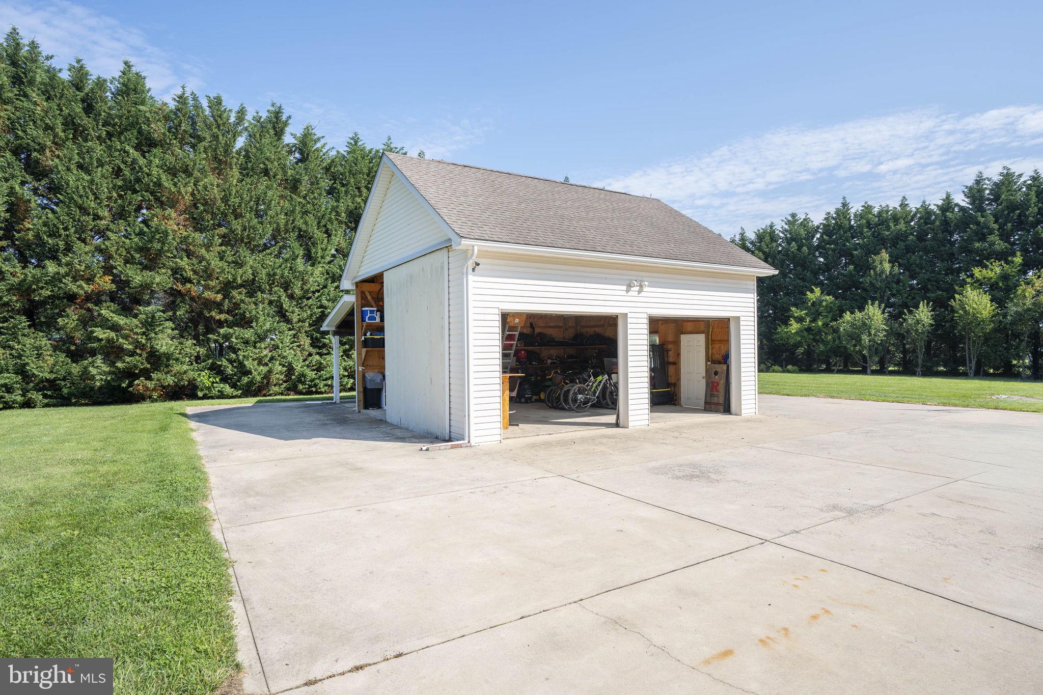 BONNEY SHORES - Residential