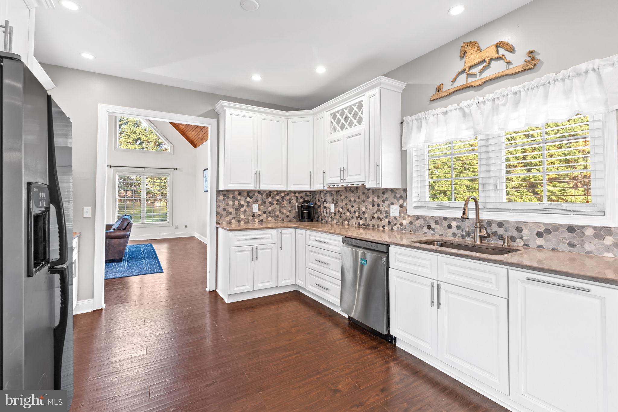 BONNEY SHORES - Residential