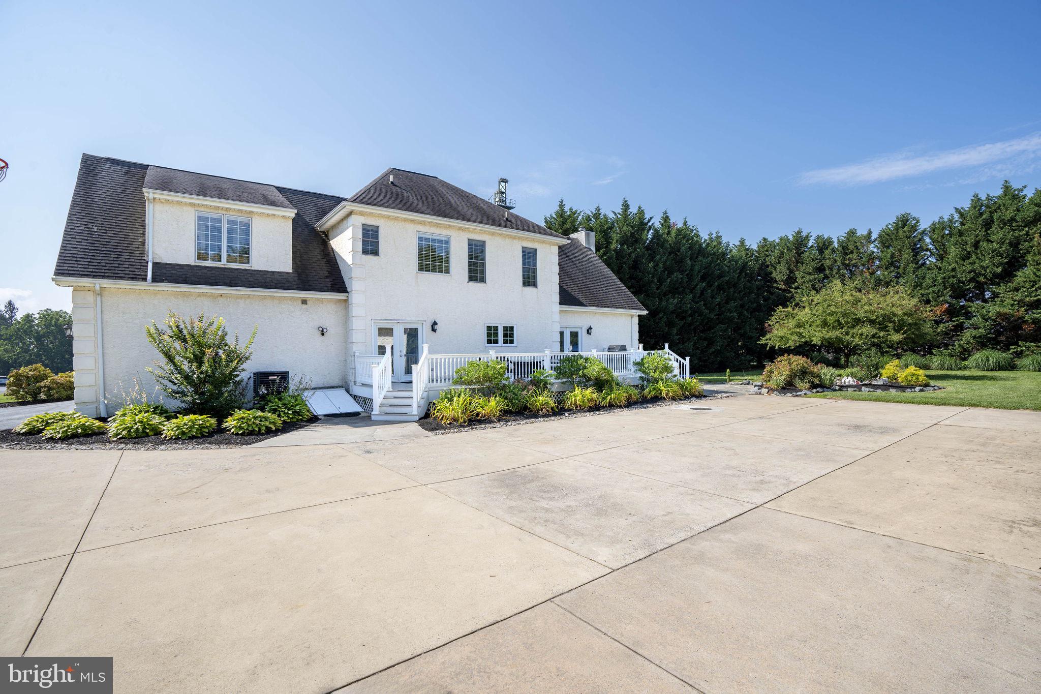 BONNEY SHORES - Residential