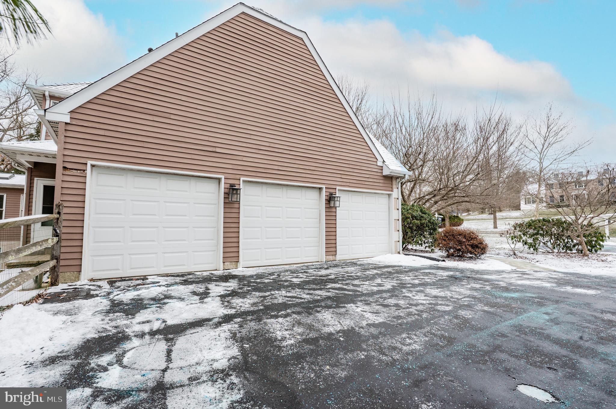 STANWOOD FARMS - Residential