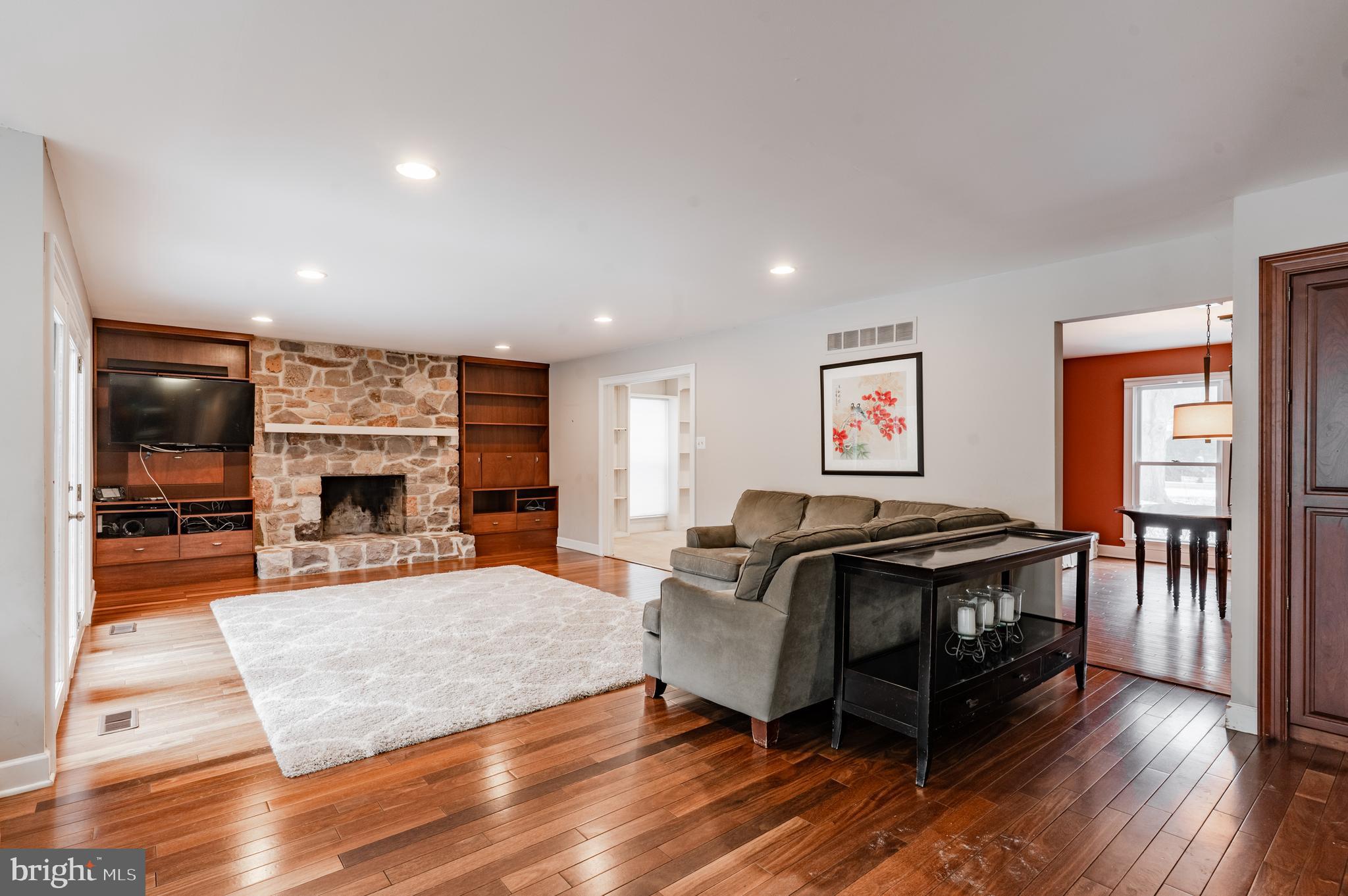 STANWOOD FARMS - Residential