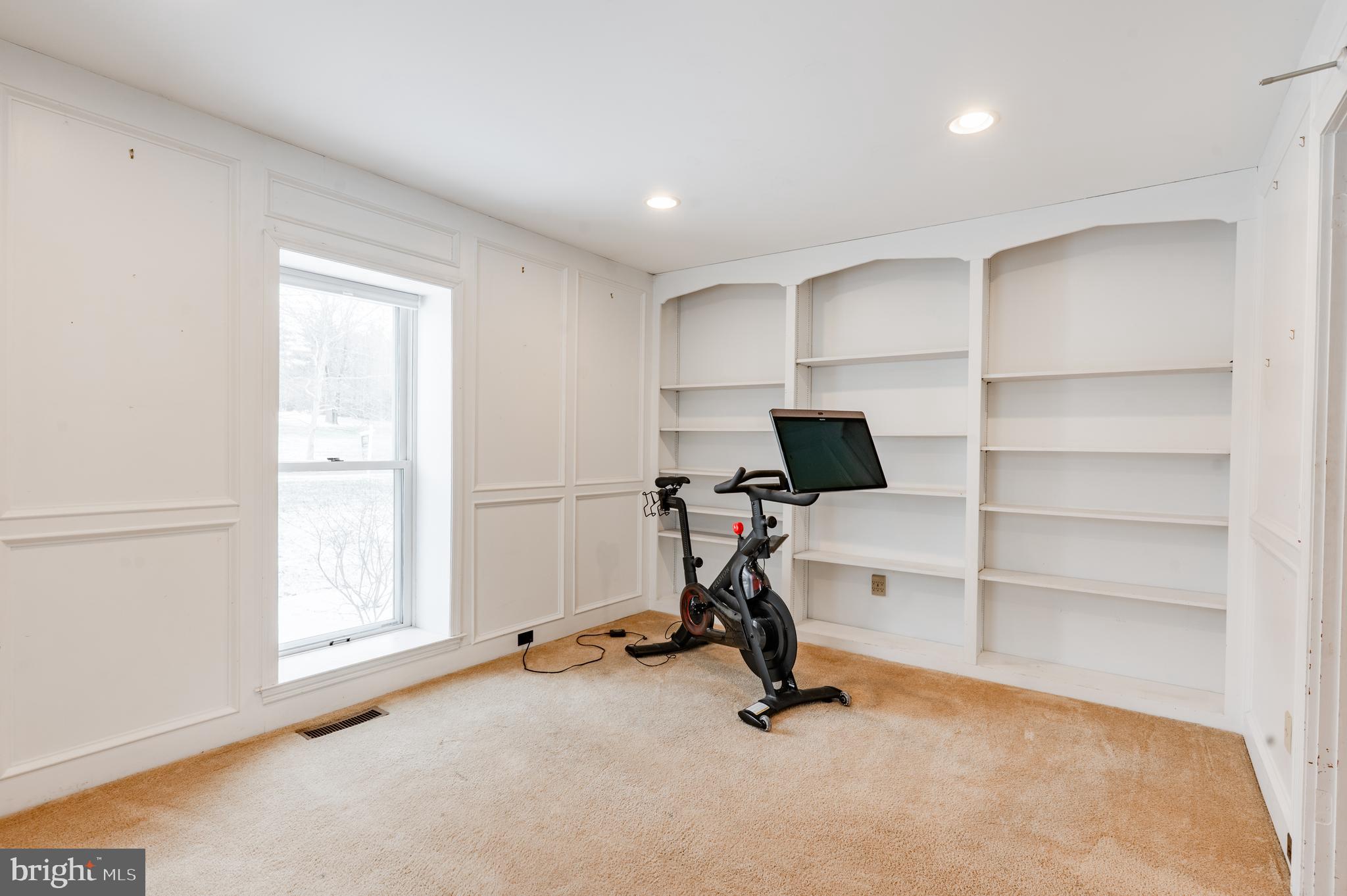 STANWOOD FARMS - Residential