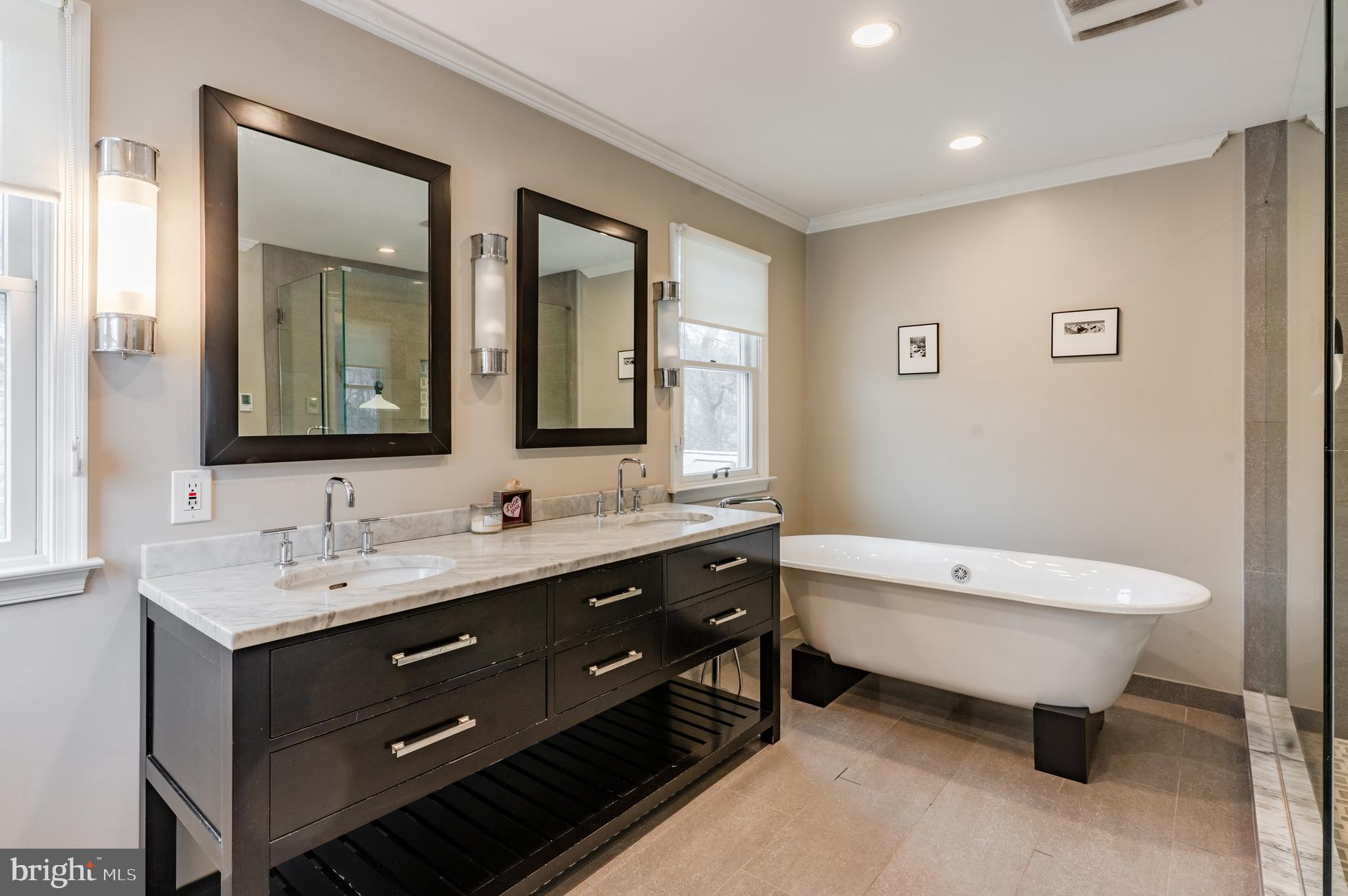 STANWOOD FARMS - Residential