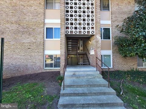 554 WILSON BRIDGE DRIVE 6755 B-1 OXON HILL MD 20745